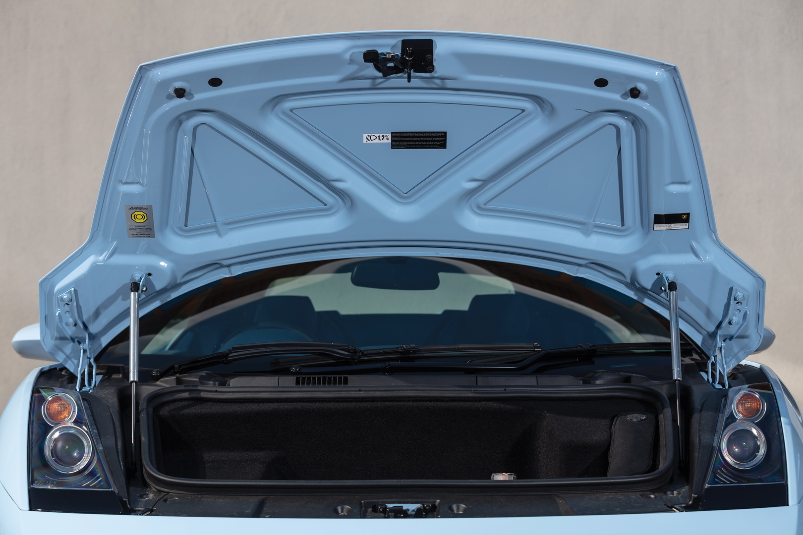 lamborghini-gallardo-spyder-rod-stewart-9 Do Ya Think Ex-Rod Stewart Lamborghini Gallardo Spyder Is Sexy? Then Bid On It