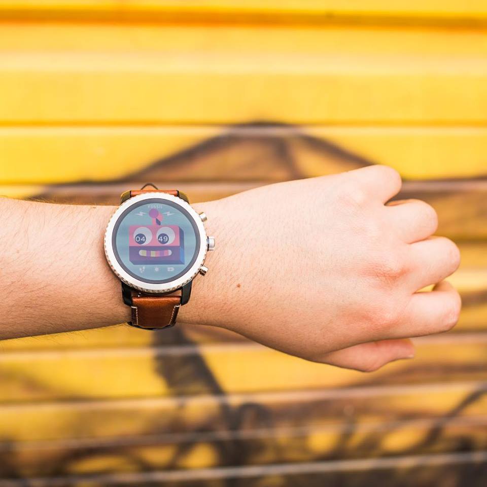 bmw-fossil-to-launch-smartwatches-2019-2 BMW And Fossil Will Collaborate On Smartwatches Come 2019