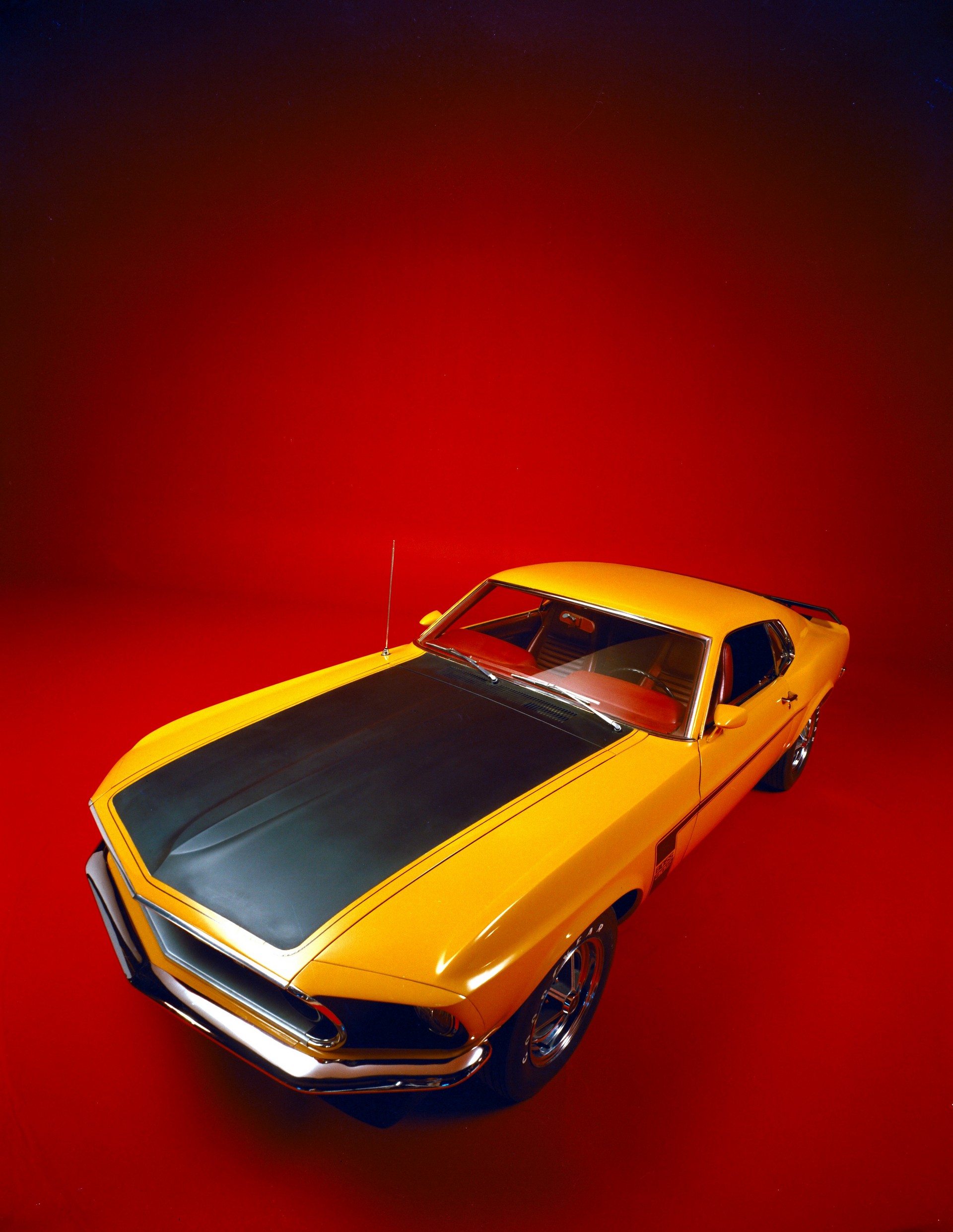 Ford-Mustang-4 Ford Unveils The 10 Millionth Mustang, Has 296 HP More Than The Original
