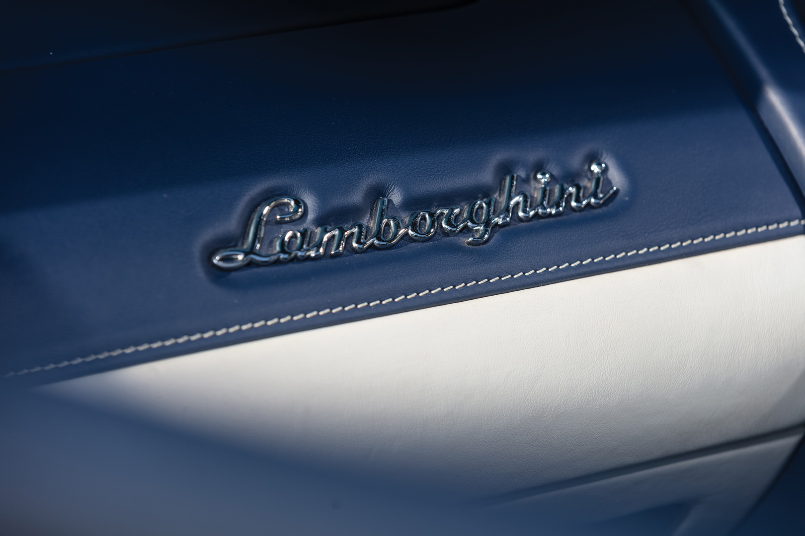 lamborghini-gallardo-spyder-rod-stewart-29 Do Ya Think Ex-Rod Stewart Lamborghini Gallardo Spyder Is Sexy? Then Bid On It