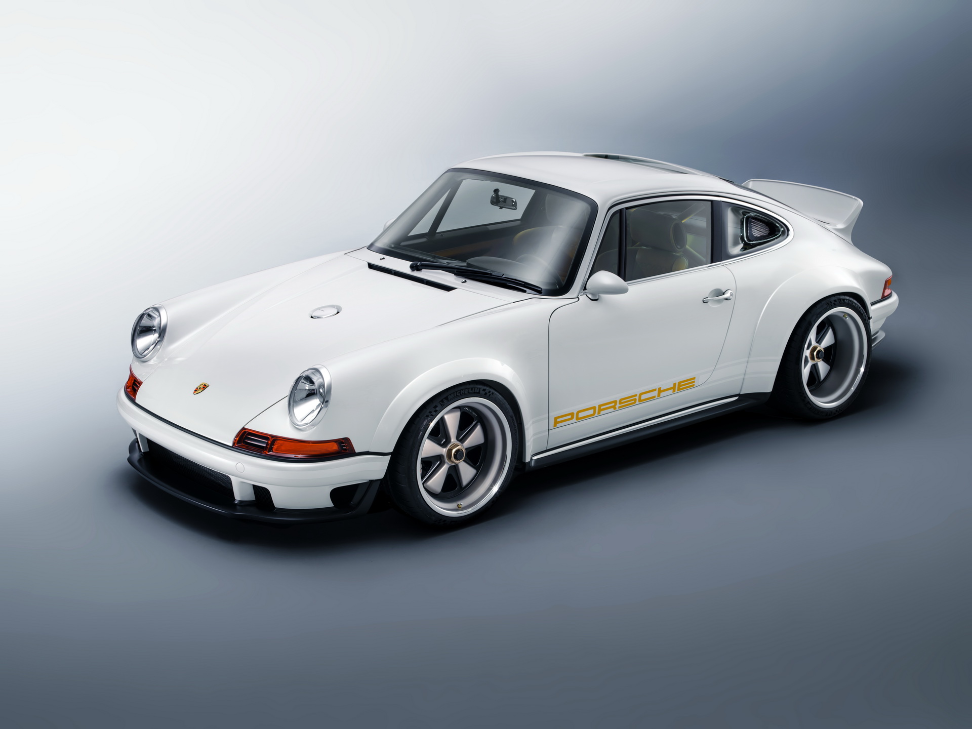 Singer_DLS_12 Bespoke $1.8 Million Porsche 911 By Singer Is Coming To Geneva