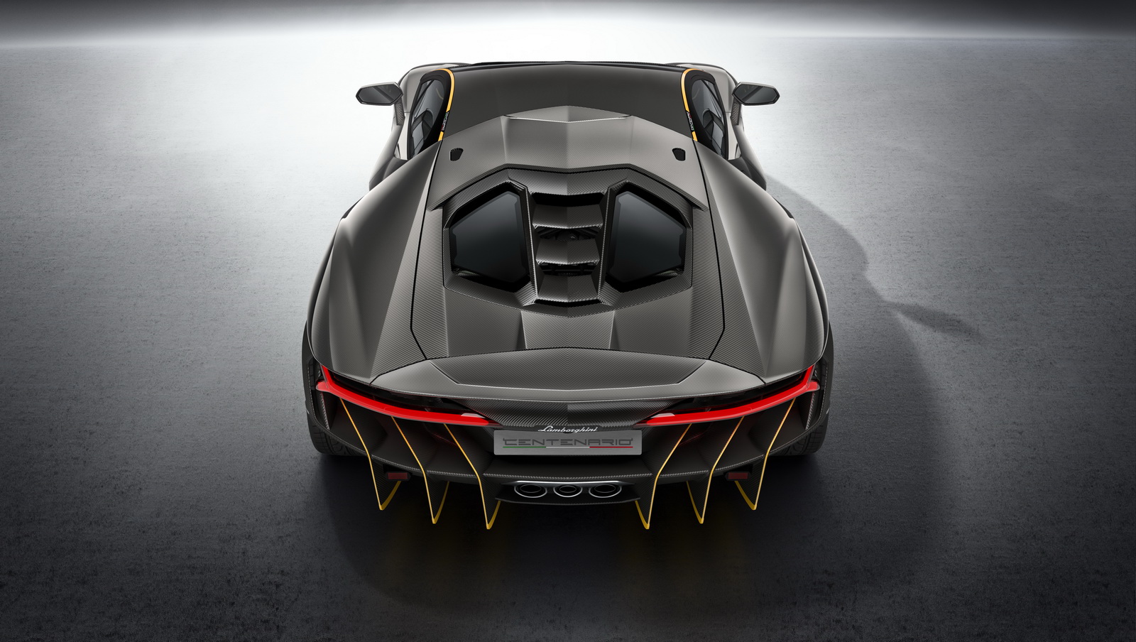 lamborghini-centenario-5 Lamborghini Doesn’t Want To Leave The Hypercar Market To The Senna, Valkyrie, Etc.