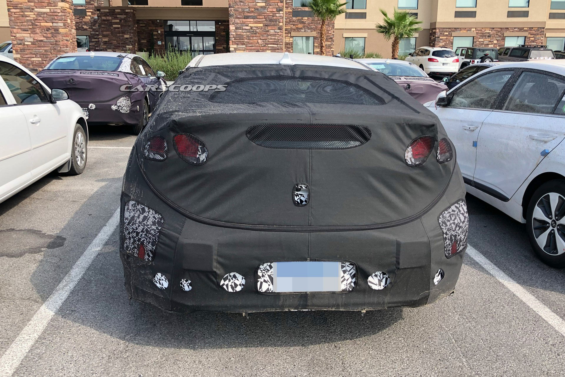 Hyundai Ioniq Facelift Spy-5 2020 Hyundai Ioniq Facelift Spied With A New Grille