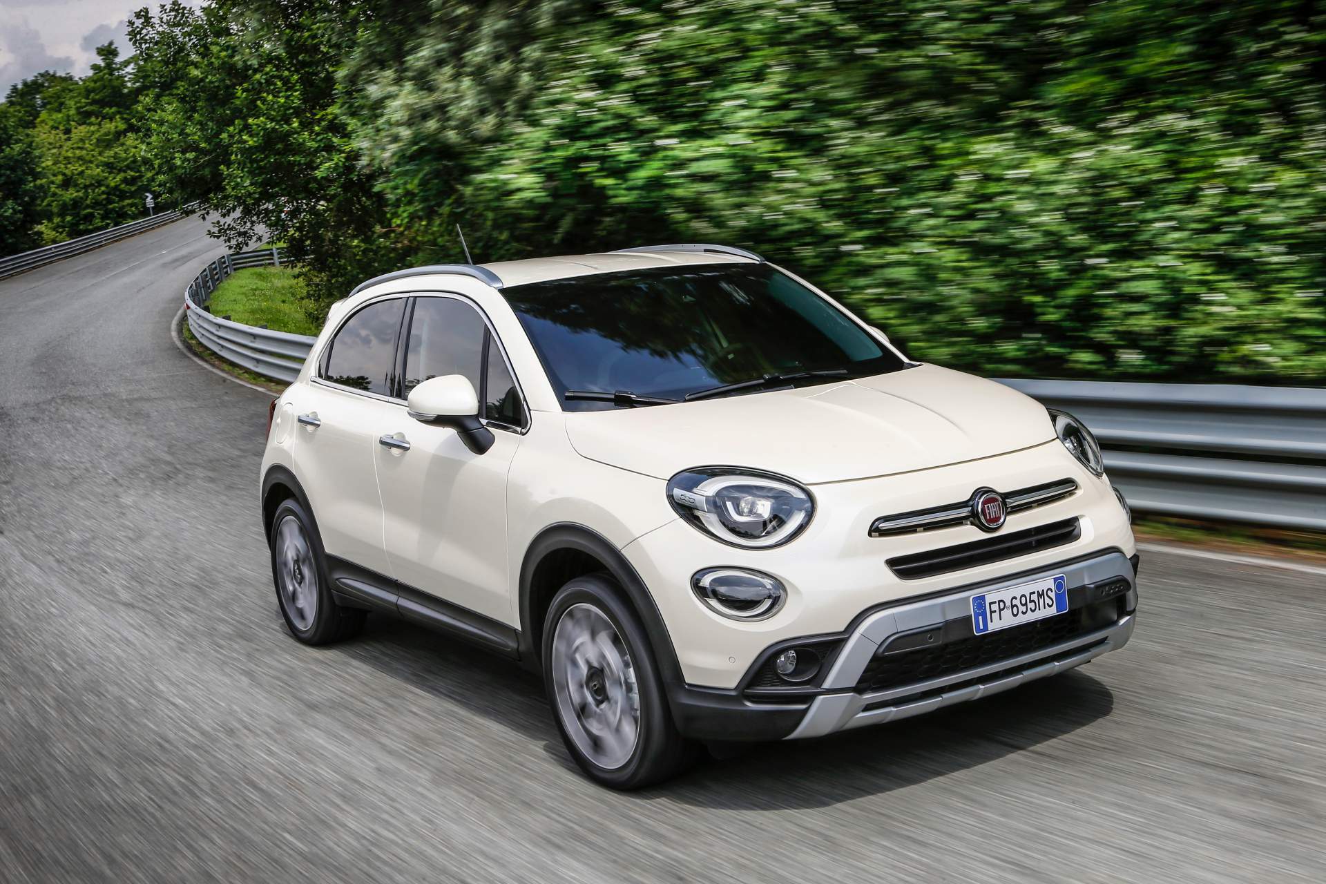 2019-Fiat-500X-11 2019 Fiat 500X Breaks Cover With New Turbo Engines, Subtle Design Tweaks