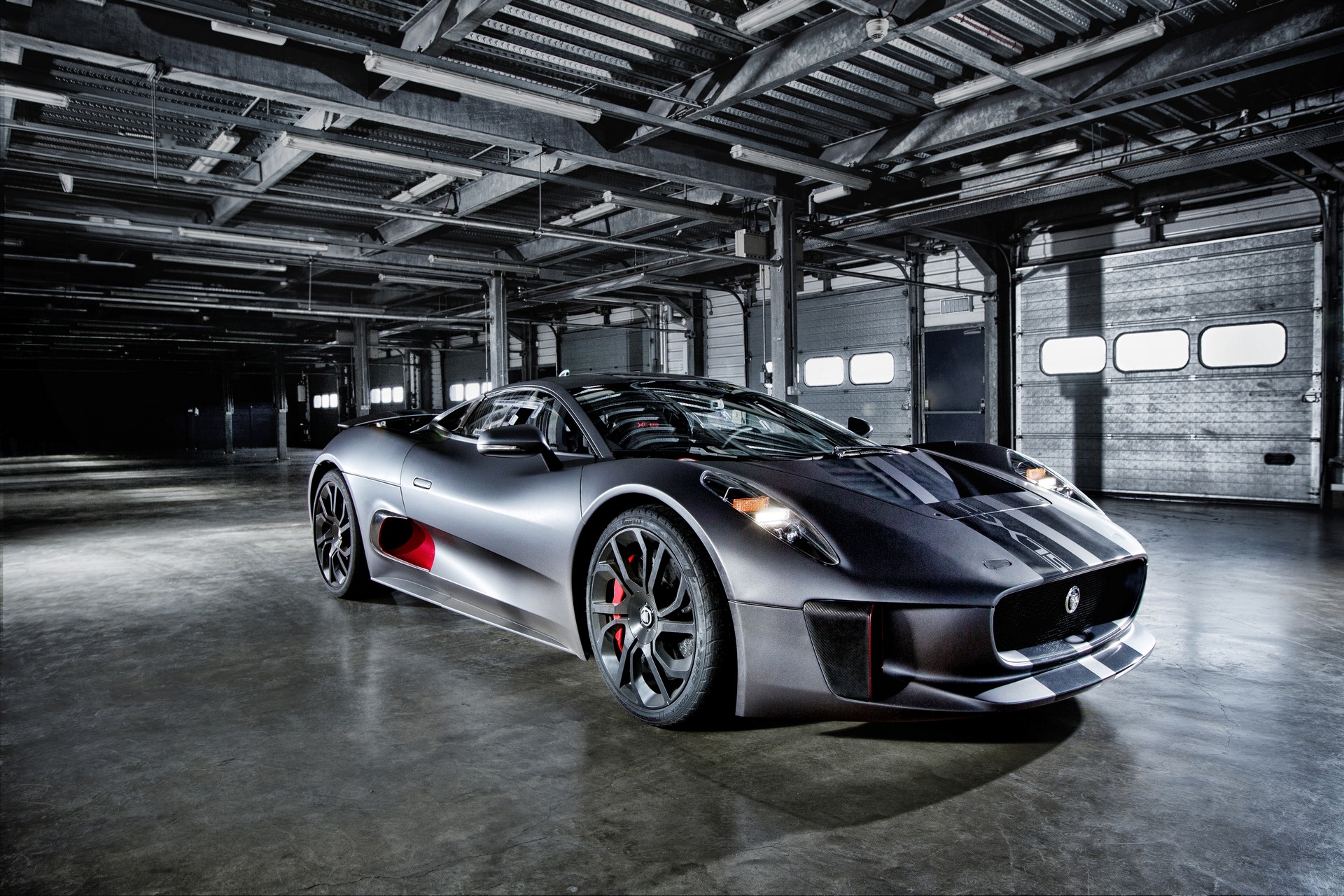 JAGUAR C-X75-7 Jaguar’s Reportedly Working On A Mid-Engine Hybrid Supercar With 550+ HP