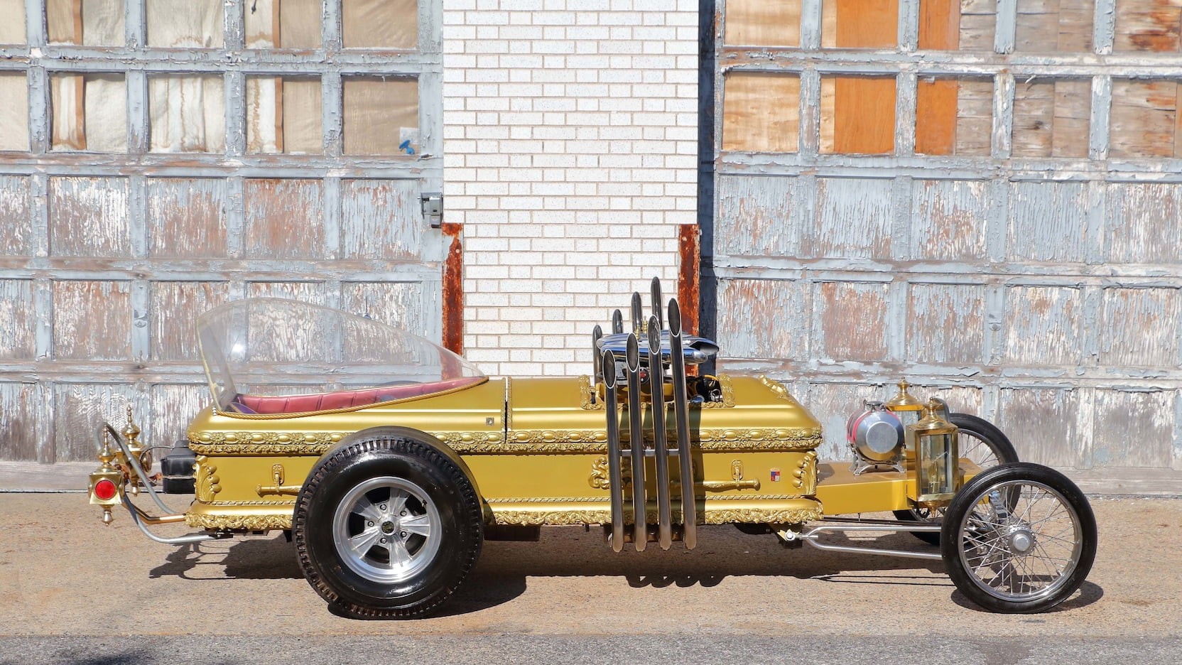 DRAG-U-LA-8 The Drag-U-La Dragster From The Munsters Is Looking For A New Home