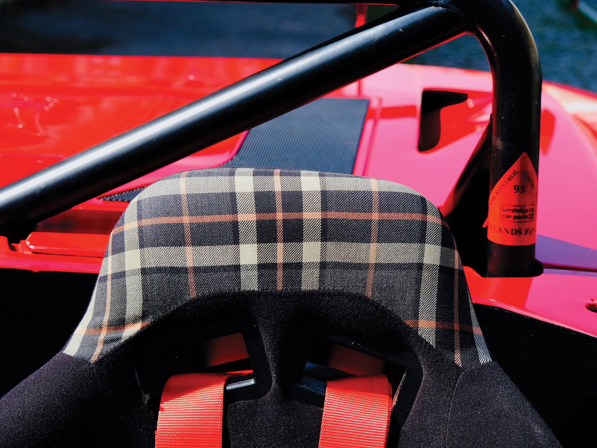 1992-maserati-barchetta-09 Maserati Built A Handful Of These Barchettas In The ’90s (Who Knew?)