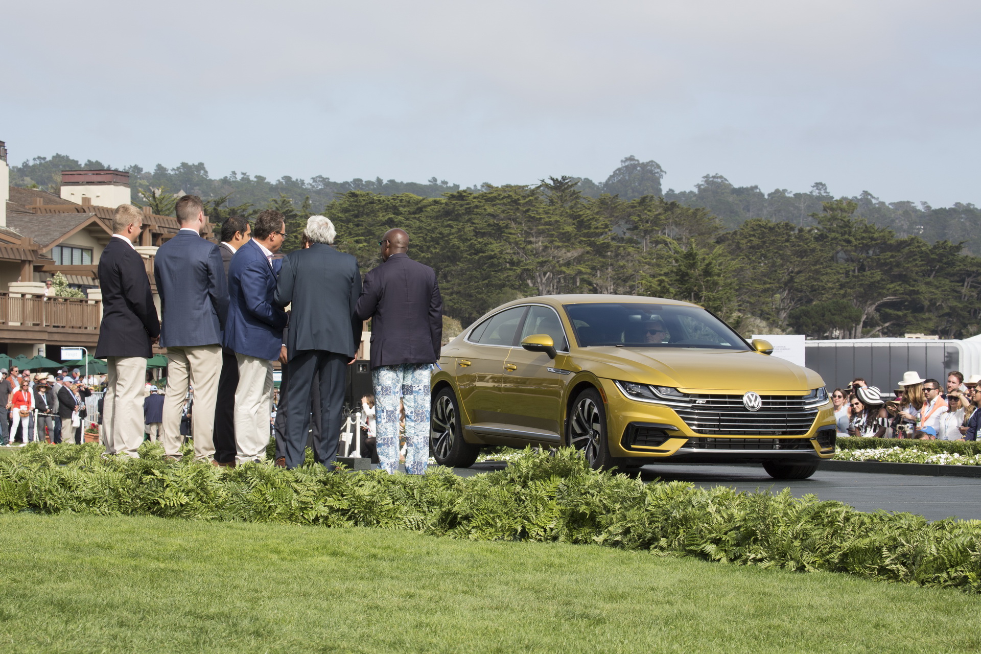 vw-arteon-charity-pebble-beach-5 VW Donates Top Spec Arteon To Charity With Jay Leno On Hand