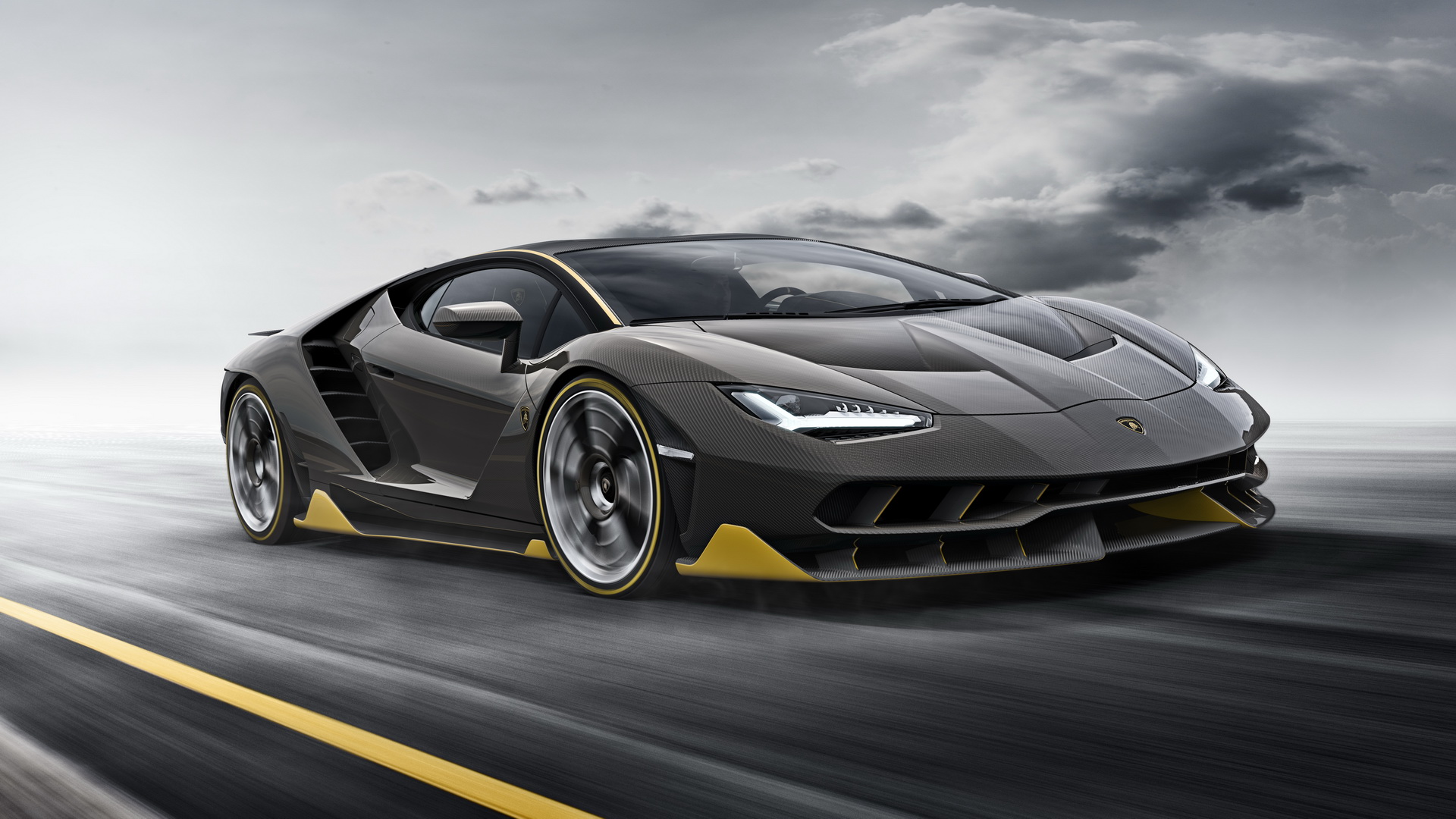 lamborghini-centenario-1 Lamborghini Doesn’t Want To Leave The Hypercar Market To The Senna, Valkyrie, Etc.