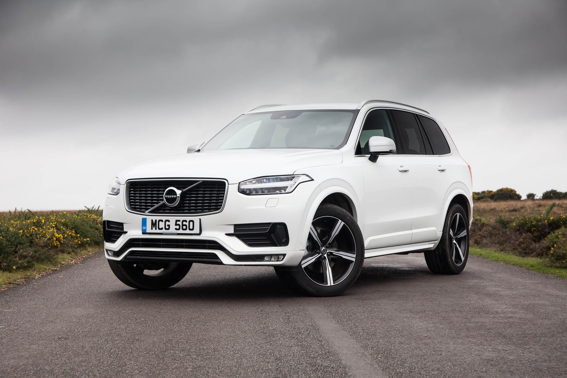 Volvo XC90 Volvo UK Slots A More Powerful Gasoline Engine Into Its Biggest Models