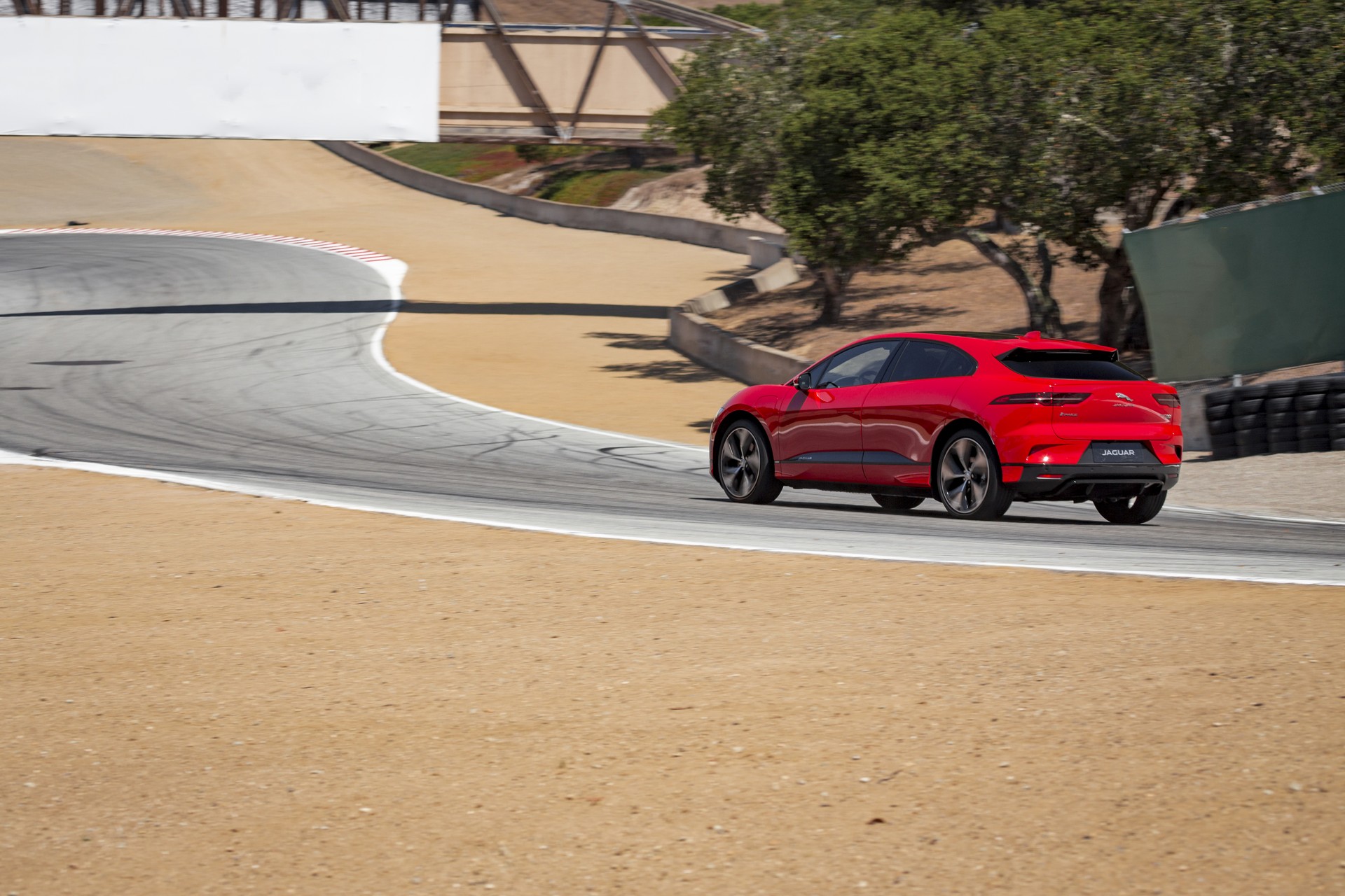 Jaguar-I-Pace-3 Jaguar I-Pace Sets EV Lap Record At Laguna Seca