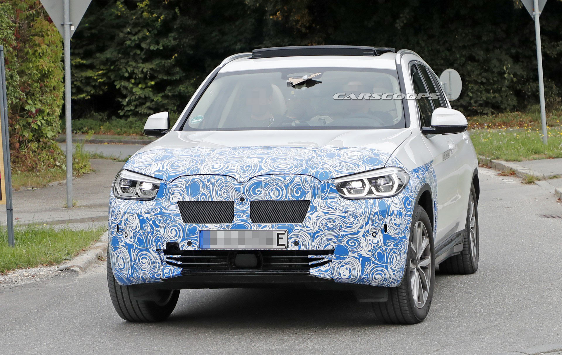 BMW-iX3-Spy-2 2020 BMW iX3 Spotted With Production Bodywork, Should Have A Range Of 250+ Miles