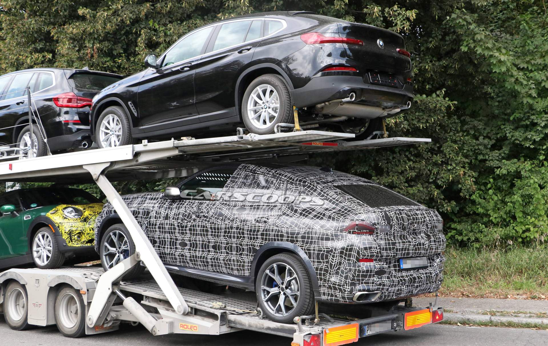 2020-BMW-X6-spy-shots-16 2020 BMW X6 Spied Next To New X4 Suffering From Russian Doll Syndrome