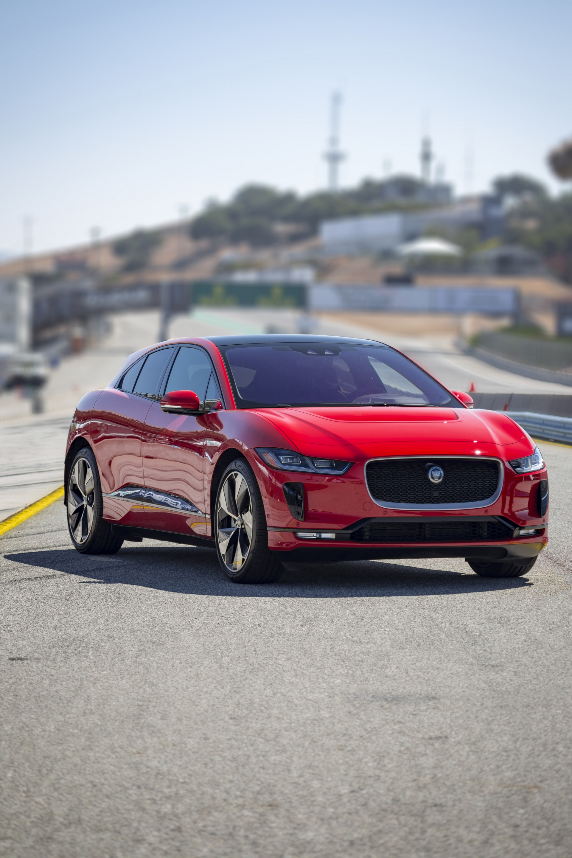 Jaguar-I-Pace-5 Jaguar I-Pace Sets EV Lap Record At Laguna Seca