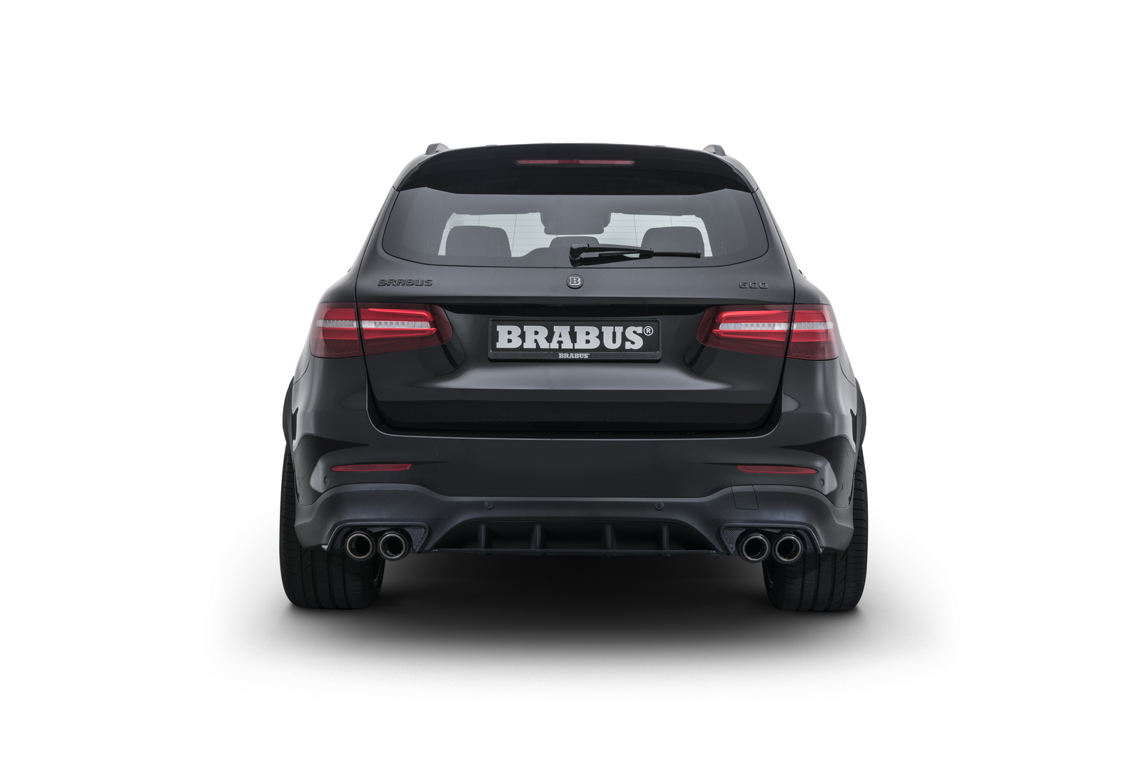 mercedes-amg-glc-63-s-brabus-tuning-5 Mercedes-AMG GLC 63 S Falls To The Dark Side, Emerges The Brabus 600