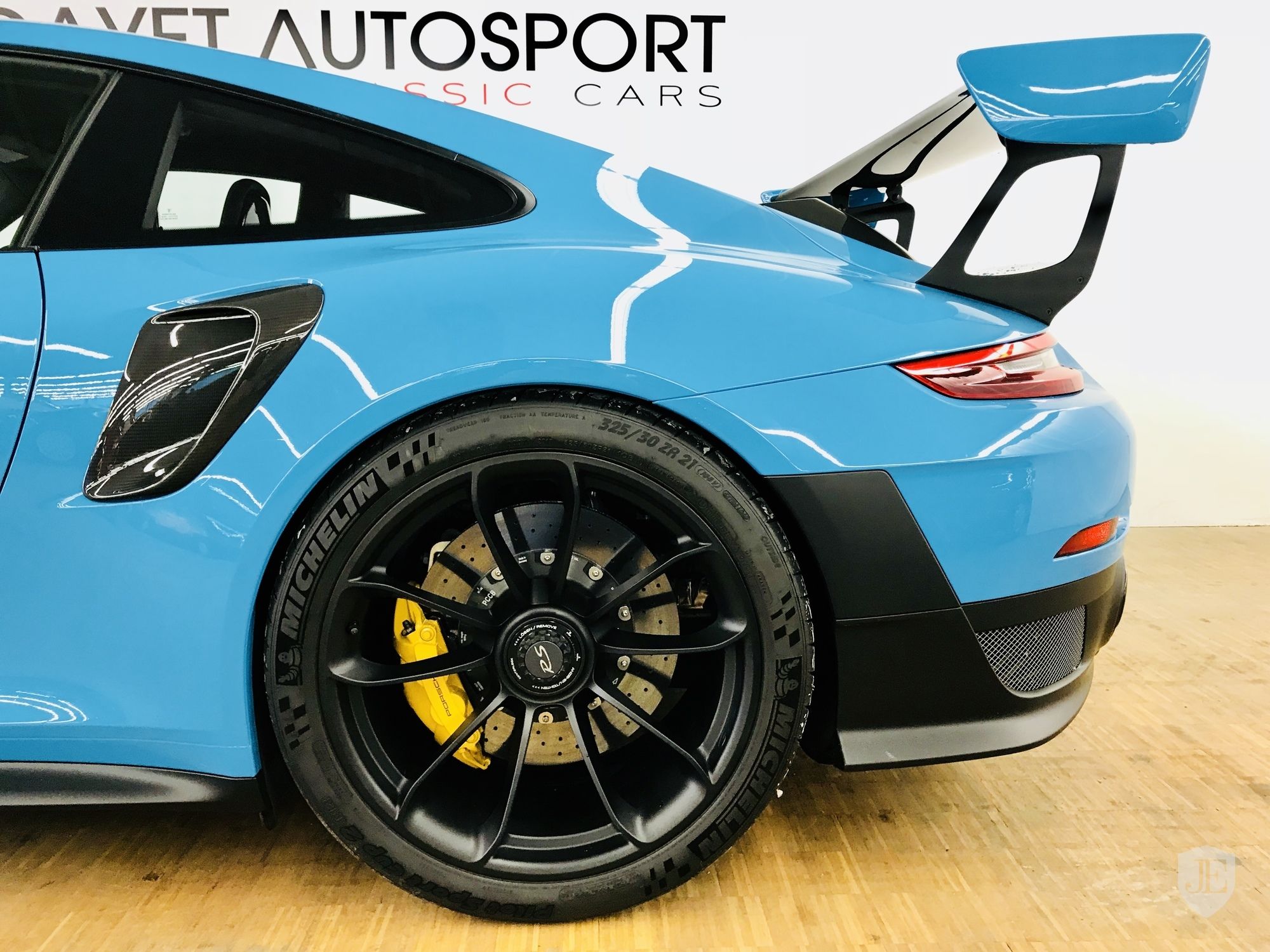 Porsche-911-GT2-RS-For-Sale-11 Is This Miami Blue Porsche 911 GT2 RS Worth $430K – Or $100k More Than MSRP?
