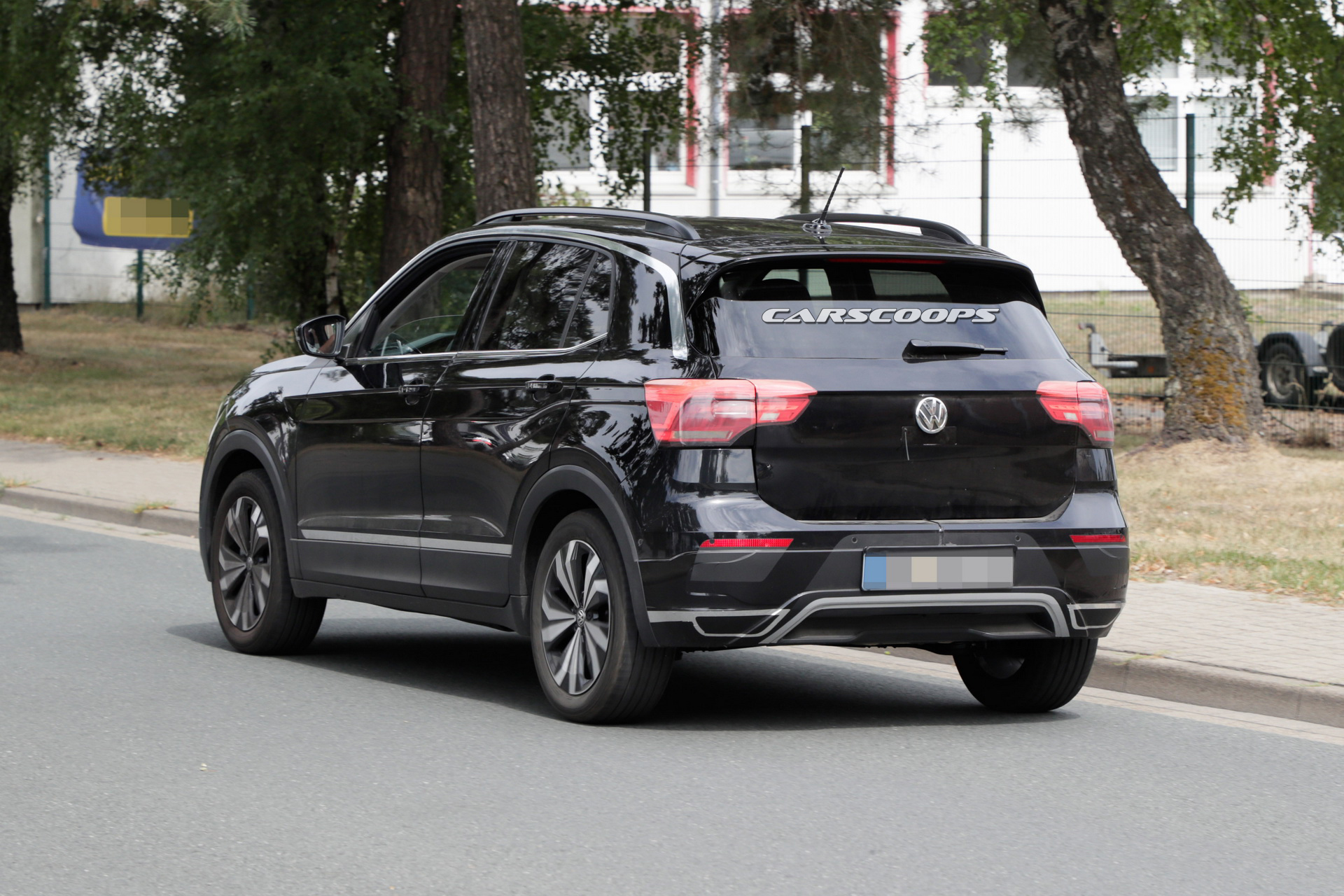 2019_VW_TCross_Scoop_10 2019 VW T-Cross Small SUV Reveals More Of Its Design In Latest Spy Shots