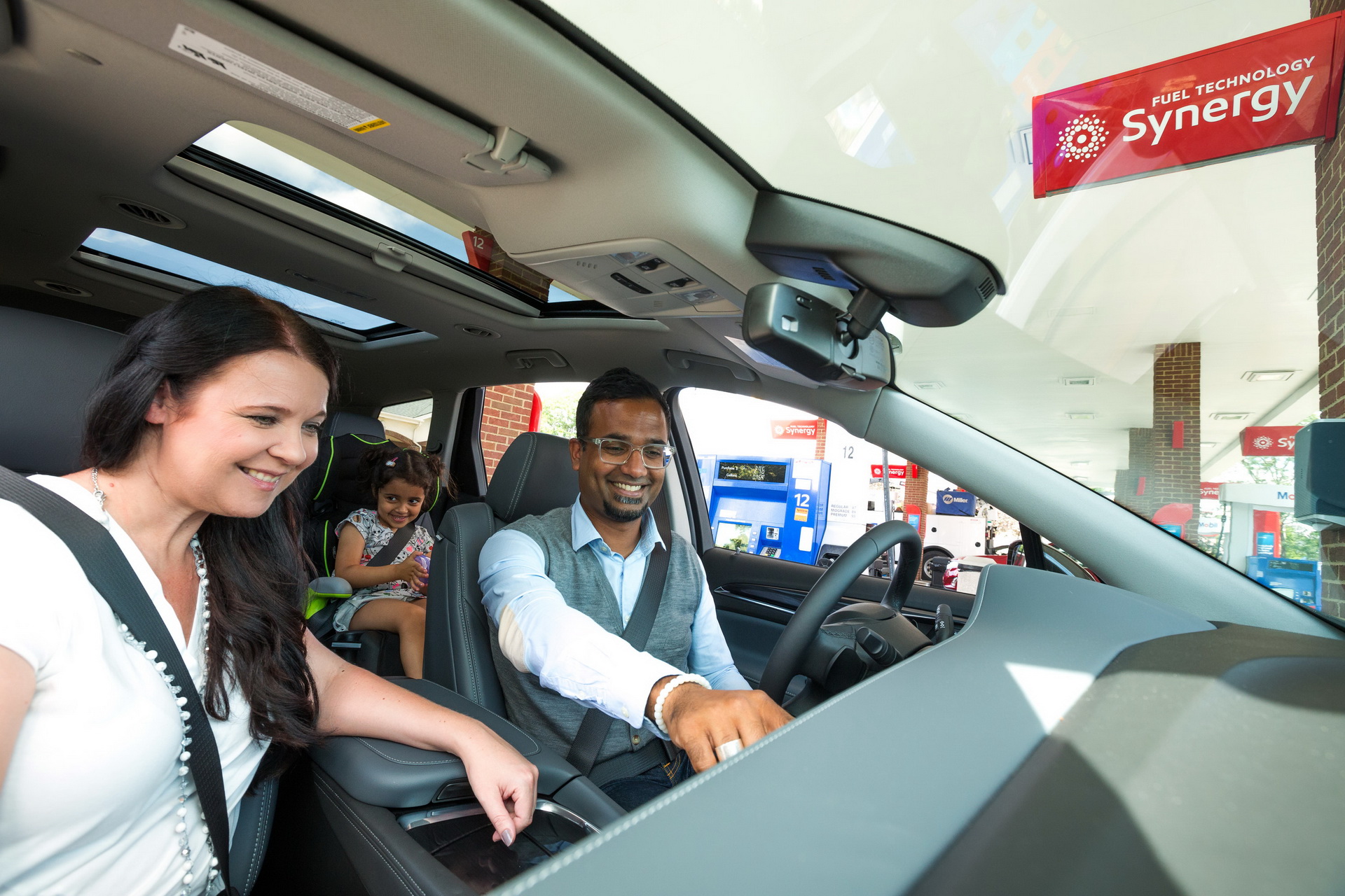 buick-marketplace-gas-pump-exxon-1 You Can Now Pay For Gas Via Your Buick’s Infotainment System