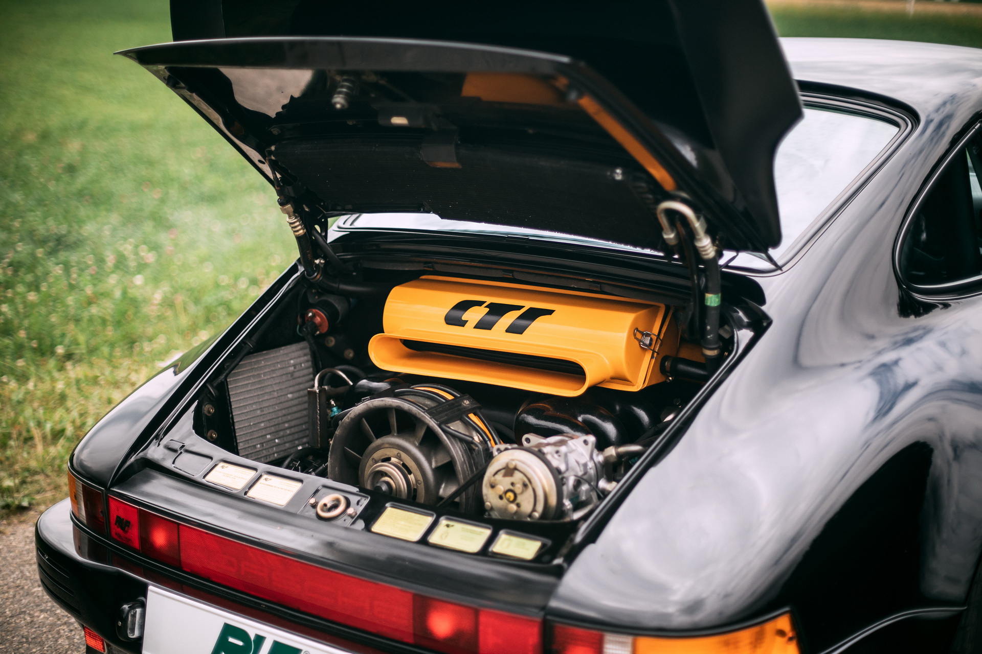 1989-RUF-CTR--Yellow-Bird-03 One Of The 29 Original Ruf CTR Yellow Birds Goes Under The Hammer