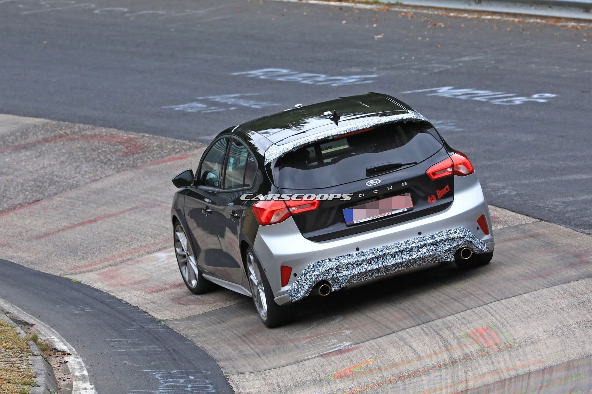 Ford-Focus-ST-Spy-Shots-16 Hey You! Drop The Camo, We Know You’re The 2019 Ford Focus ST