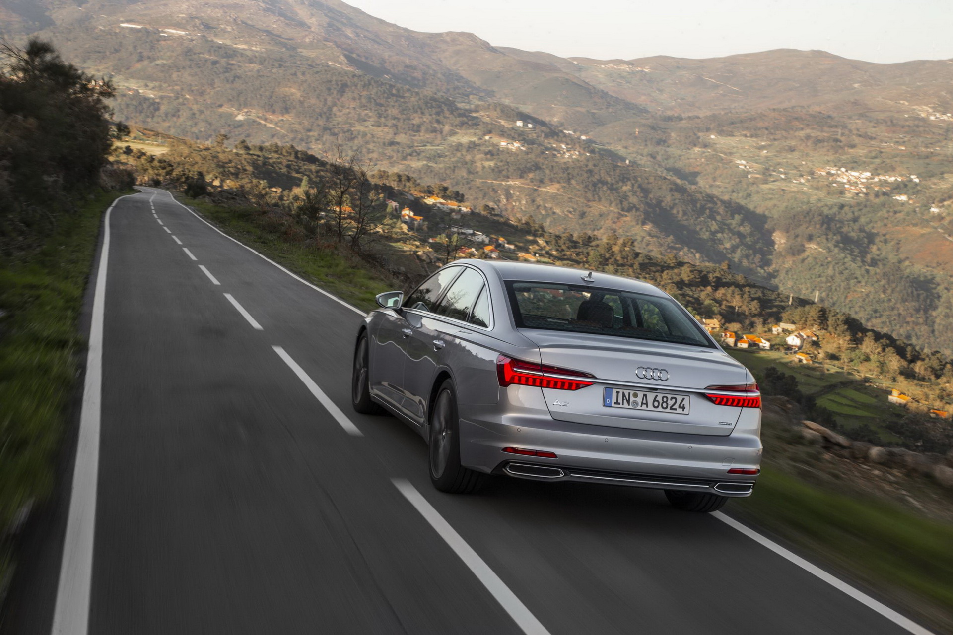 2019-audi-a6-usa-pricing-specs-3 2019 Audi A6 Wants To Attract U.S. Buyers With A Slew Of Hi-Tech Features