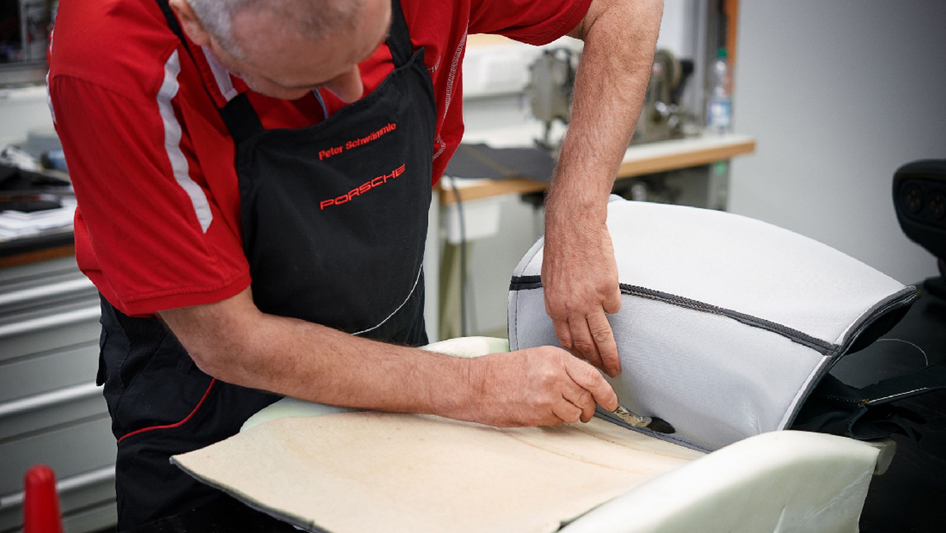 Porsche-993-Turbo-Project-Gold-4 Porsche’s Project Gold Is A Brand New, 20-Year Old 993 Turbo