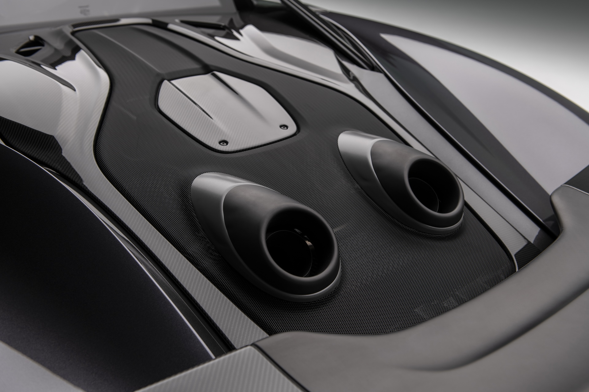 mclaren-600lt-mso-stealth-grey-pebble-beach-12 MSO-Tuned McLaren 600LT Coming To Pebble Beach