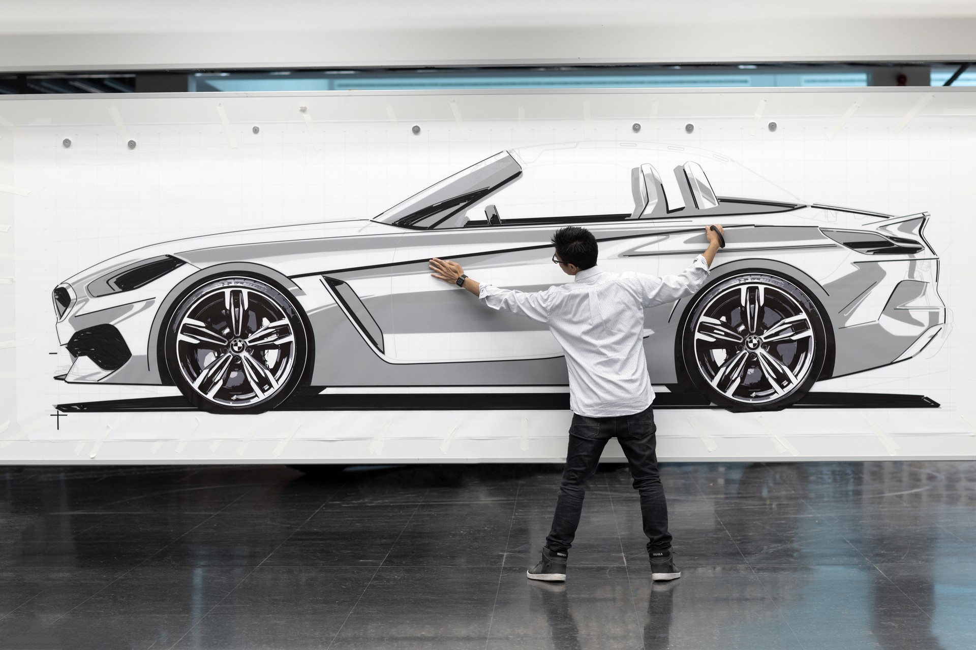 2019-BMW-Z4-23 2019 BMW Z4 Roadster Unveiled, M40i Variant Packs 335 HP