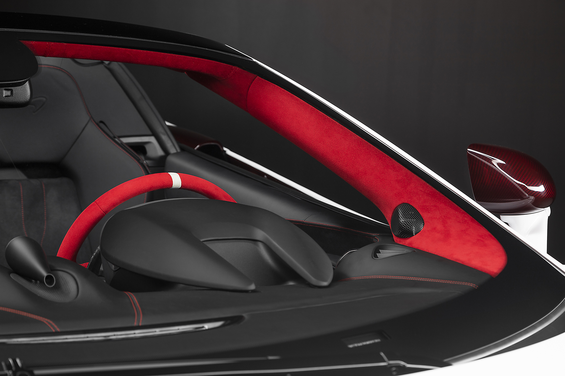 McLaren-570S-Spider-Canada-Commission-13 McLaren Reveals Canada-Only 570S Spider Limited Edition