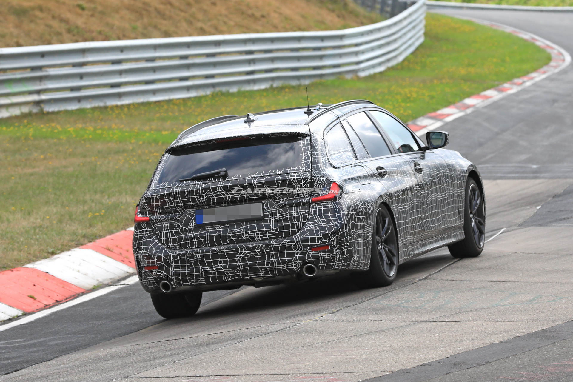 2019 BMW 3-Series-Touring-7 2019 BMW 3-Series Touring Spied Looking Like A Little 5er (New Photos)