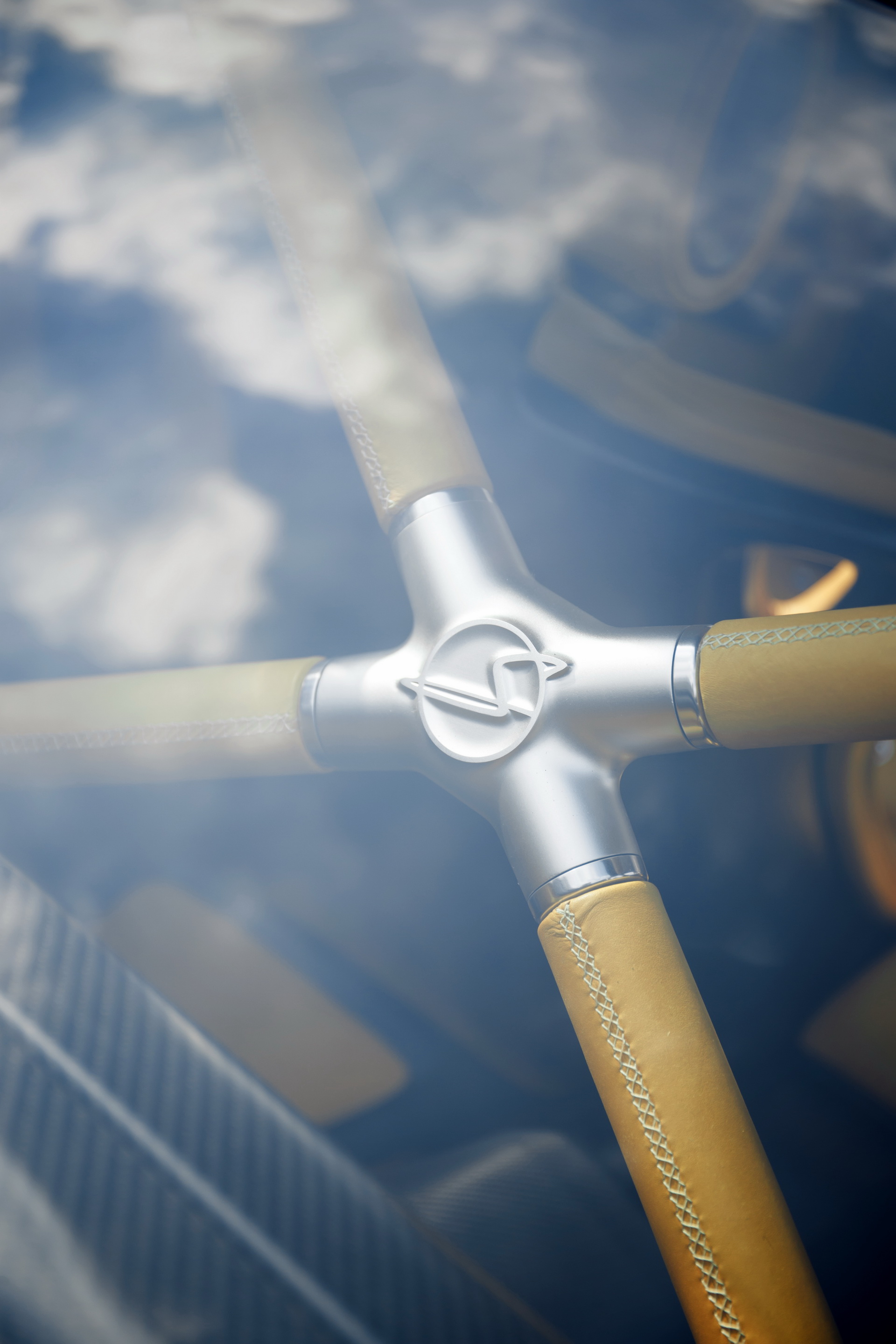 Singer_DLS_49 Bespoke $1.8 Million Porsche 911 By Singer Is Coming To Geneva