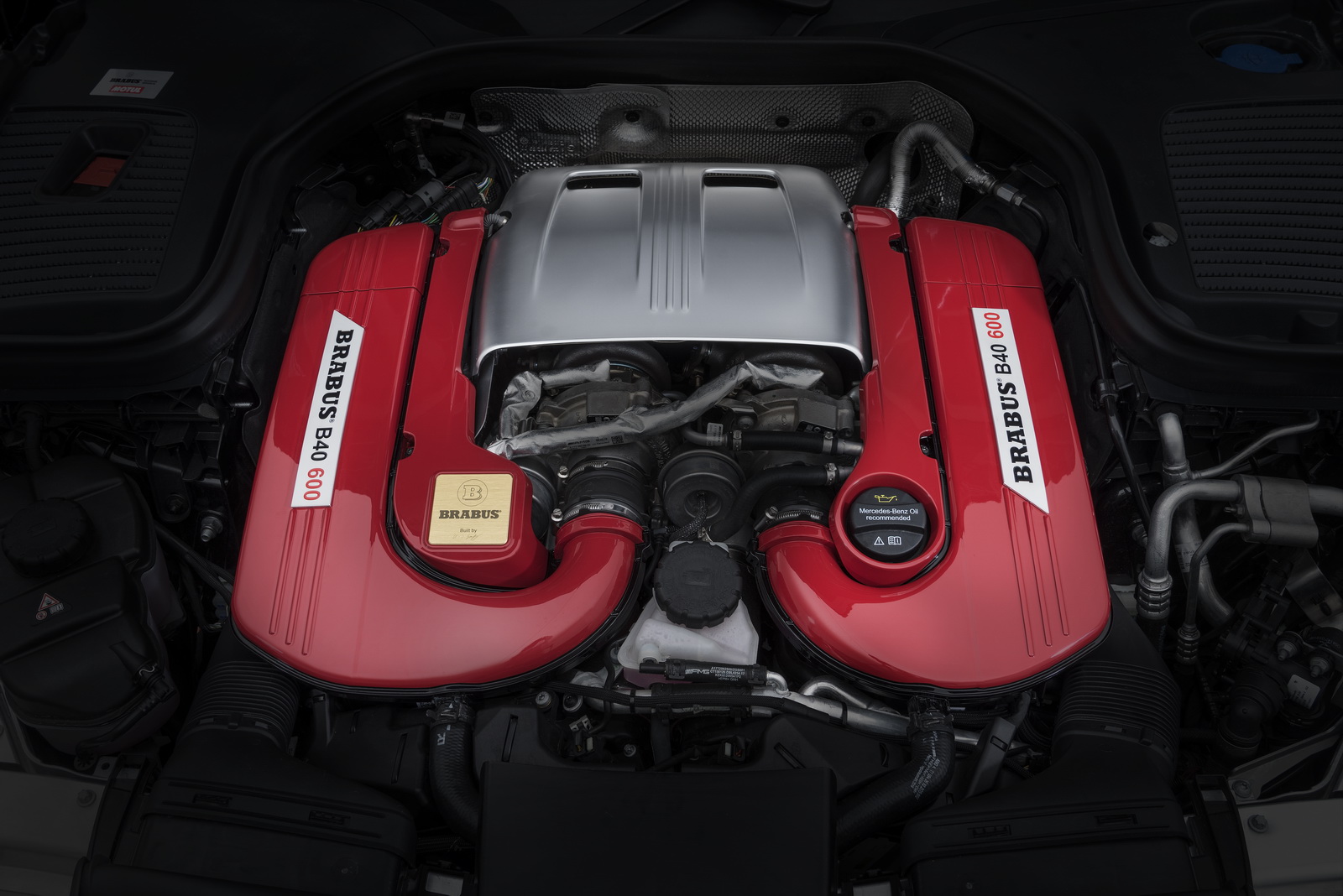 mercedes-amg-glc-63-s-brabus-tuning-17 Mercedes-AMG GLC 63 S Falls To The Dark Side, Emerges The Brabus 600