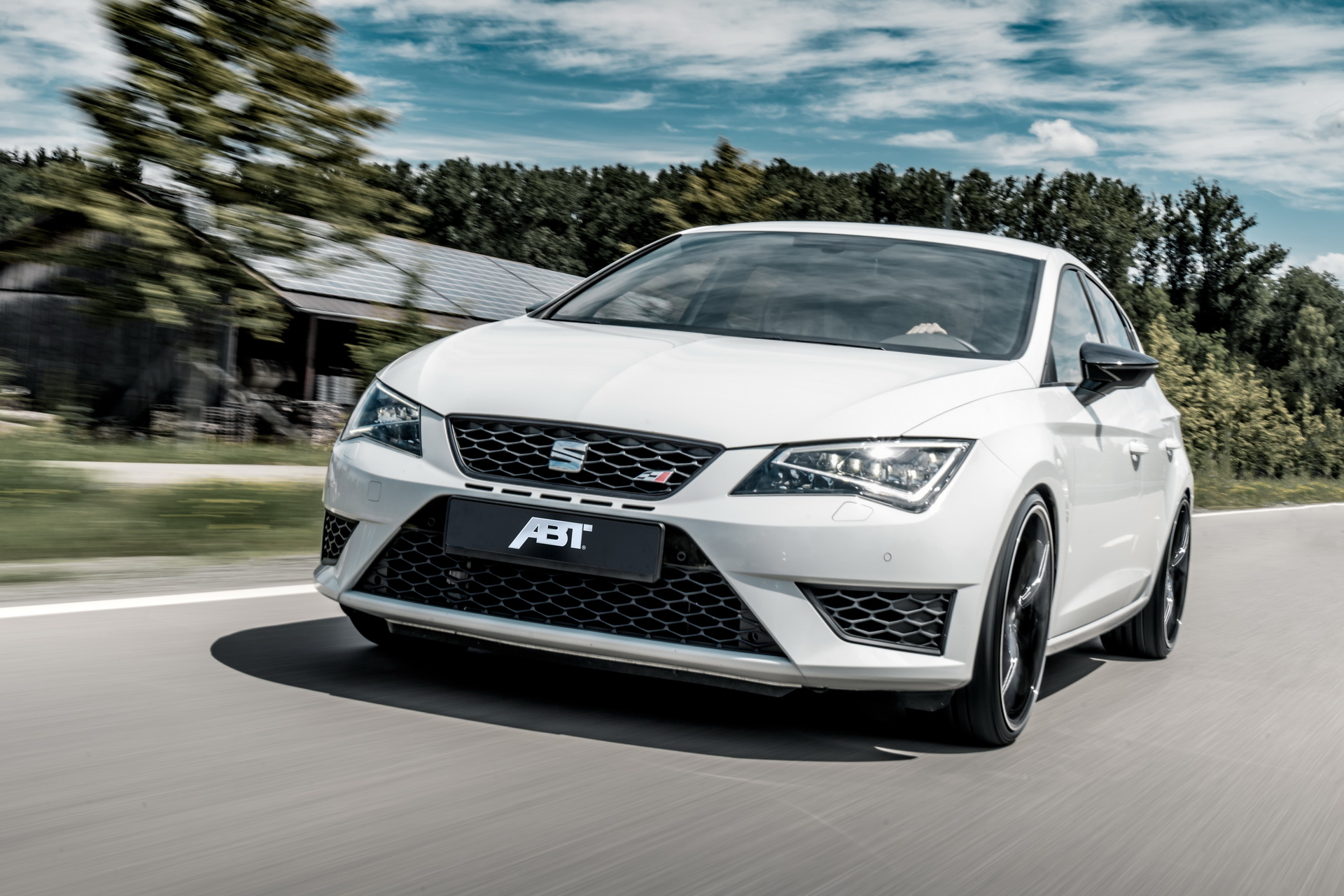 seat-leon-cupra-abt-tuning-4 ABT’s 370PS Seat Leon Cupra Can Mix It With RS3s And A45 AMGs