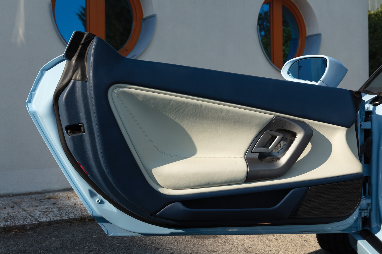 lamborghini-gallardo-spyder-rod-stewart-30 Do Ya Think Ex-Rod Stewart Lamborghini Gallardo Spyder Is Sexy? Then Bid On It