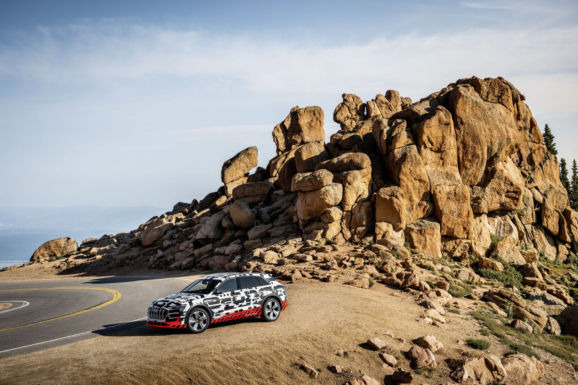 Audi-E-Tron-Pikes-Peak-26 2019 Audi E-Tron Has Integrated Technology To Automatically Pay Tolls