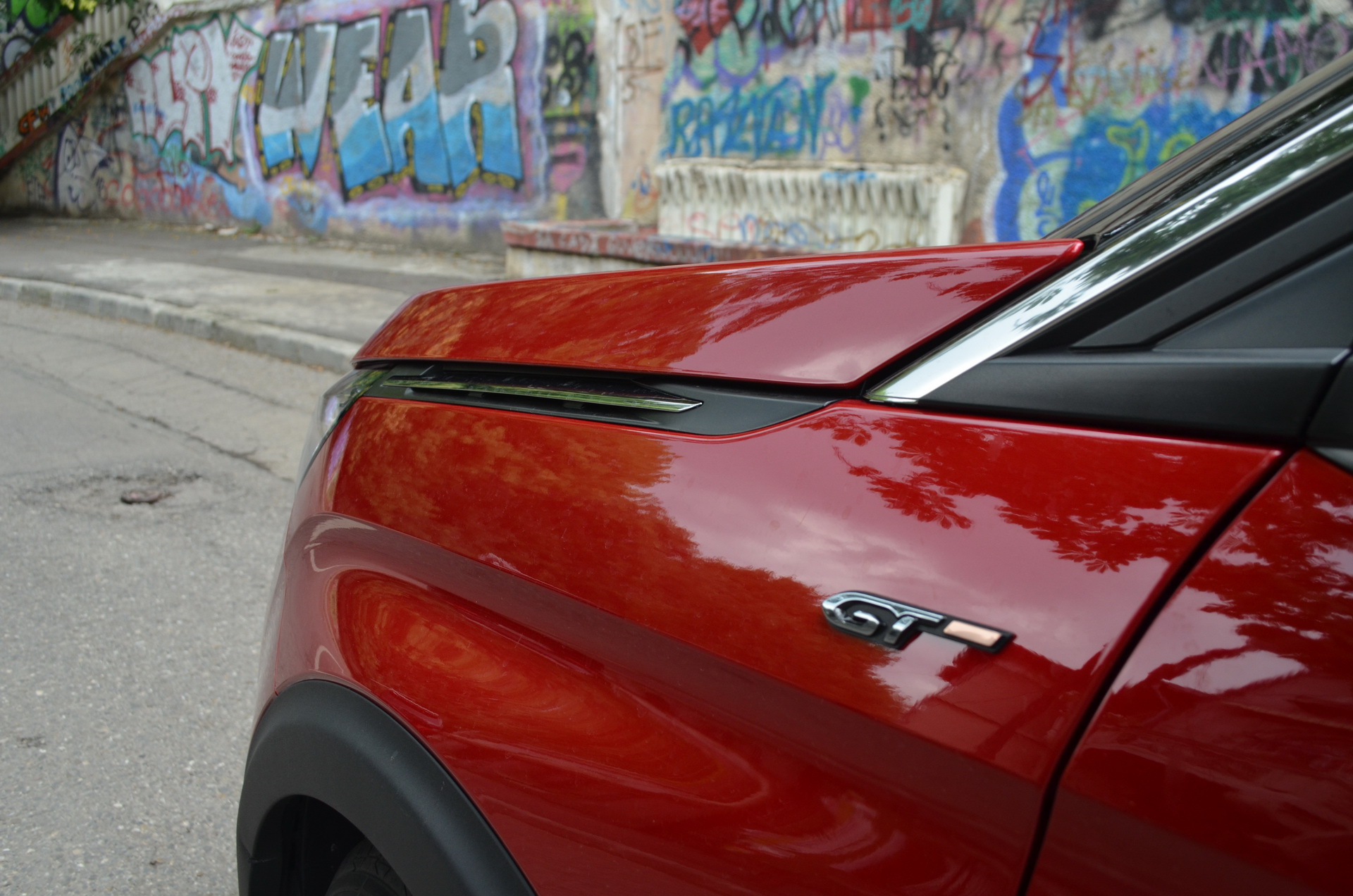 2018-peugeot-3008-gt-review-cs-11 We Drive The Peugeot 3008 Compact Crossover To See If It’s Worth The Hype