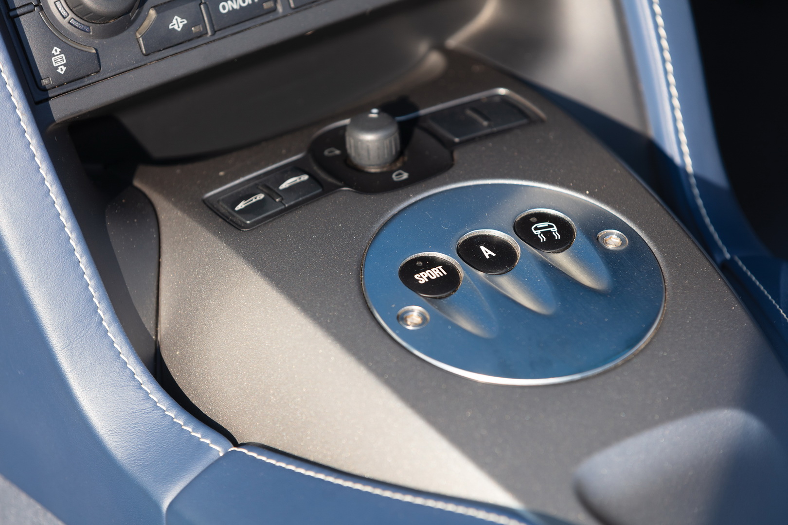 lamborghini-gallardo-spyder-rod-stewart-28 Do Ya Think Ex-Rod Stewart Lamborghini Gallardo Spyder Is Sexy? Then Bid On It