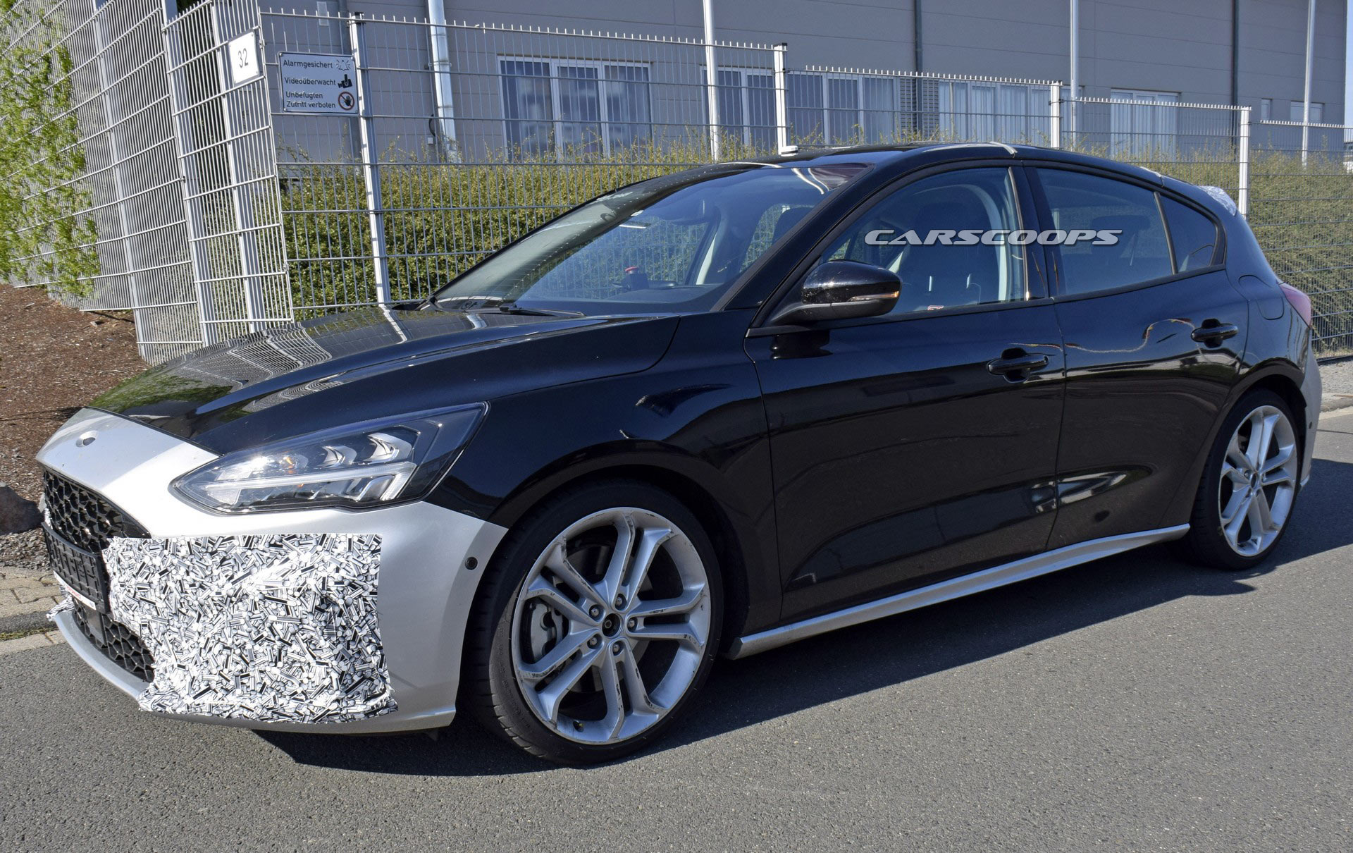 Ford-Focus-ST-Spy-3 Hey You! Drop The Camo, We Know You’re The 2019 Ford Focus ST