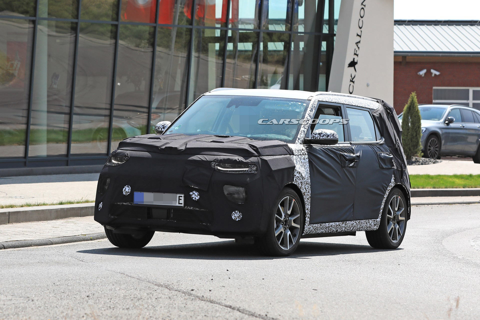 Kia-Soul-EV-Spy-19 2020 Kia Soul EV Spied, Should Offer An Improved Range And Greater Performance