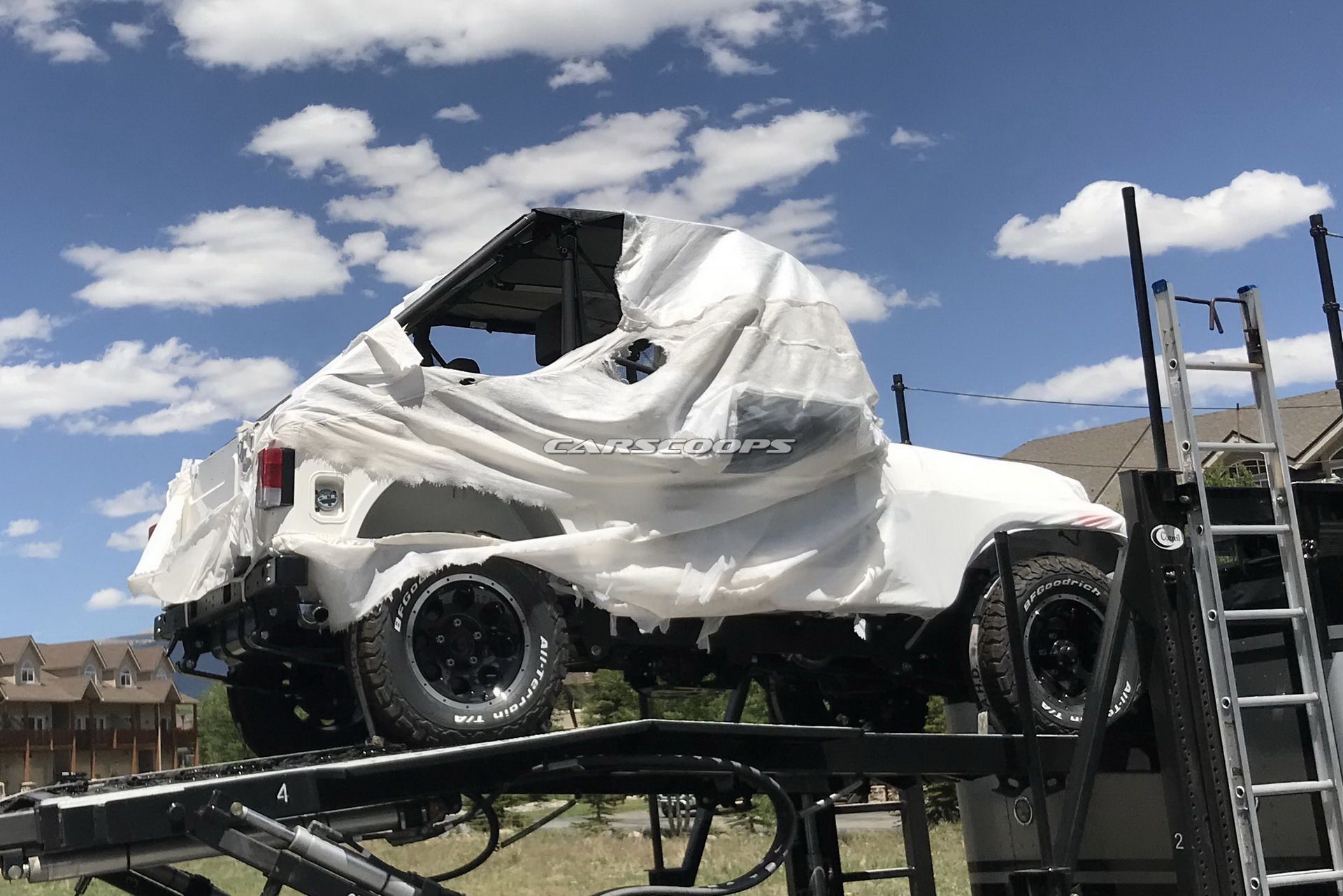 c29ca5be-mahindra-jeep-48 FCA Moves To Block Mahindra From Selling Its Jeep-Clone Roxor In The U.S.