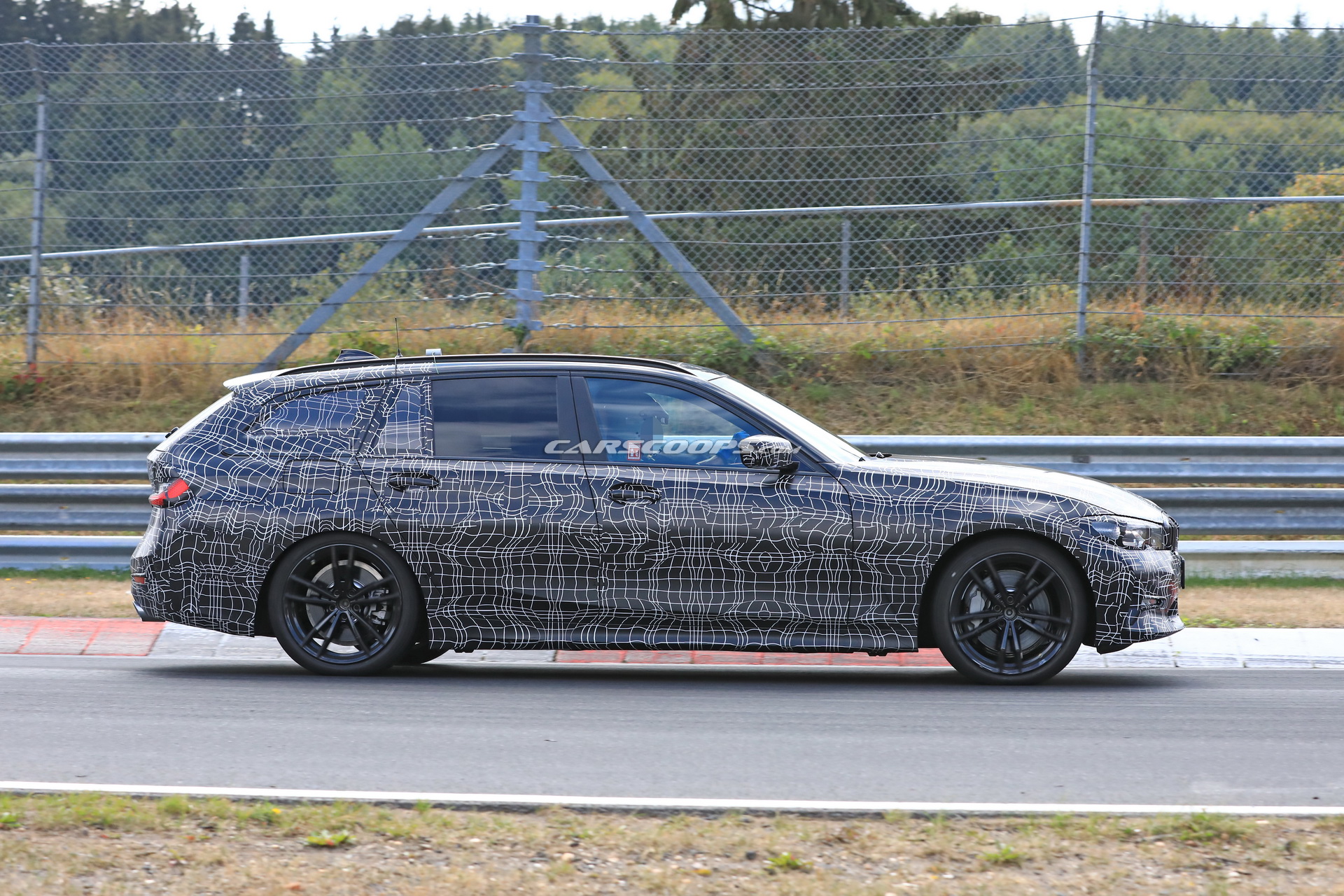 2019 BMW 3-Series-Touring-12 2019 BMW 3-Series Touring Spied Looking Like A Little 5er (New Photos)