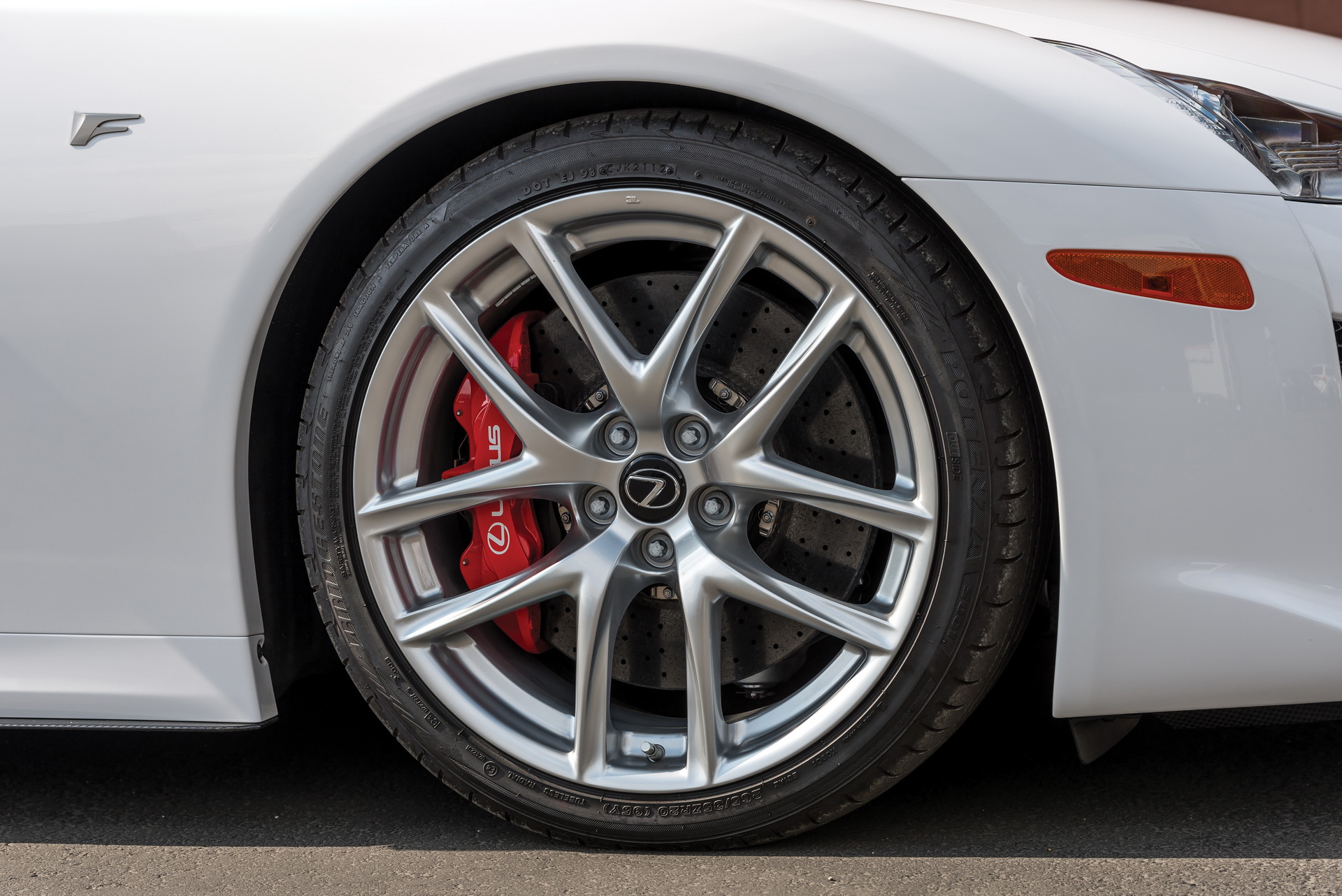 2012-lexus-lfa-10 You Can Still Get A Practically New Lexus LFA With Just 120 Miles