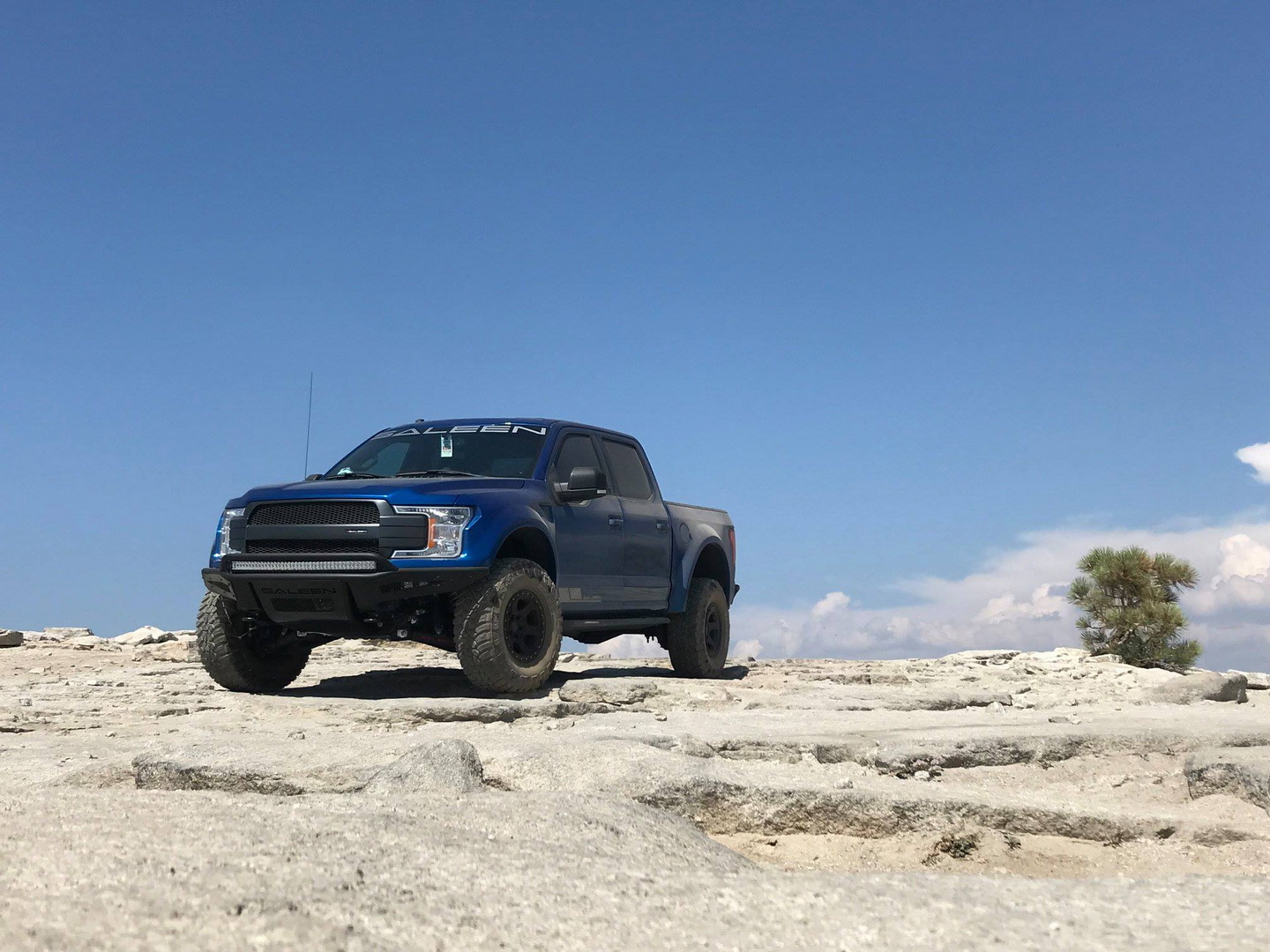 2018-saleen-sportruck-12 New Saleen Sportruck XR Will Make You Forget About The Raptor