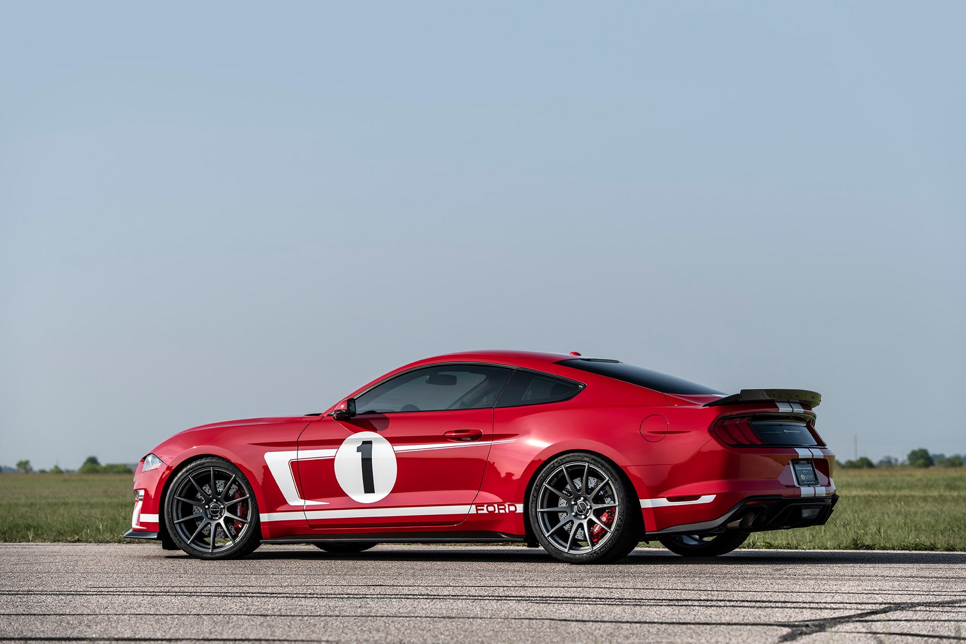 2018-ford-mustang-tuning-hennessey-heritage-edition-18 Hennessey’s New 808HP Ford Mustang Heritage Edition Is Inspired By The GT
