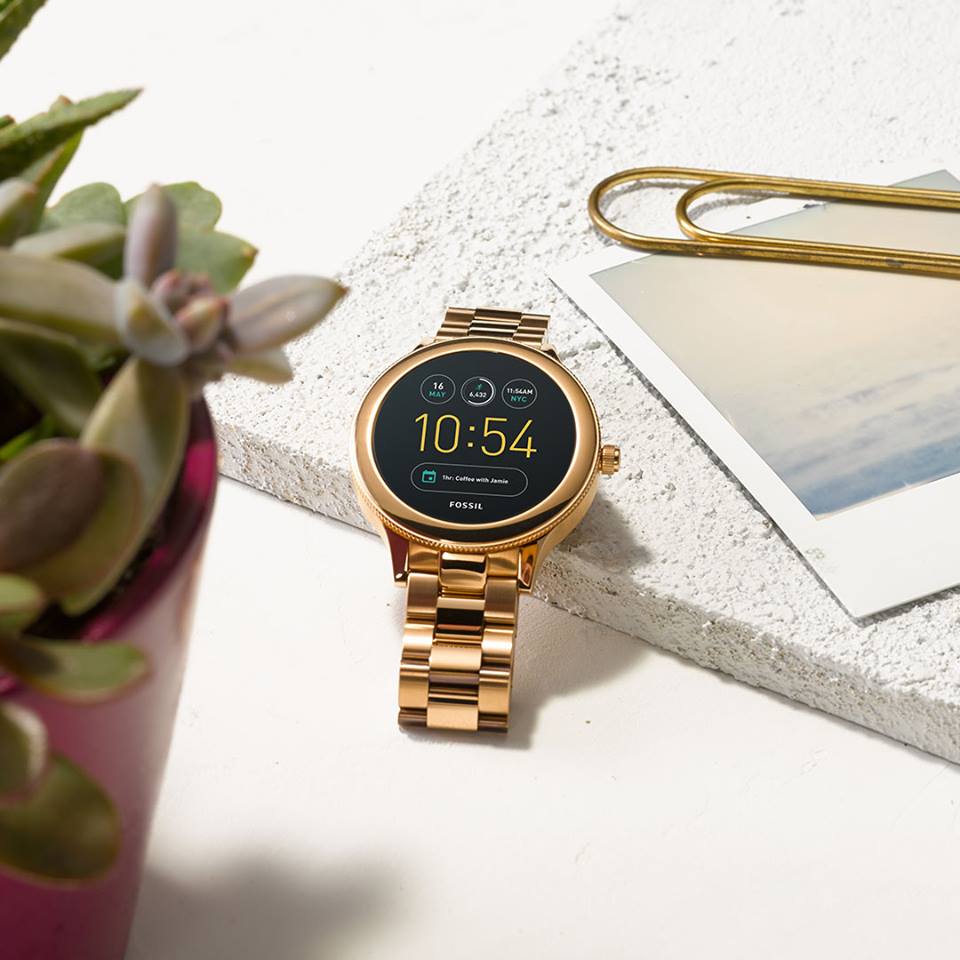 bmw-fossil-to-launch-smartwatches-2019-3 BMW And Fossil Will Collaborate On Smartwatches Come 2019