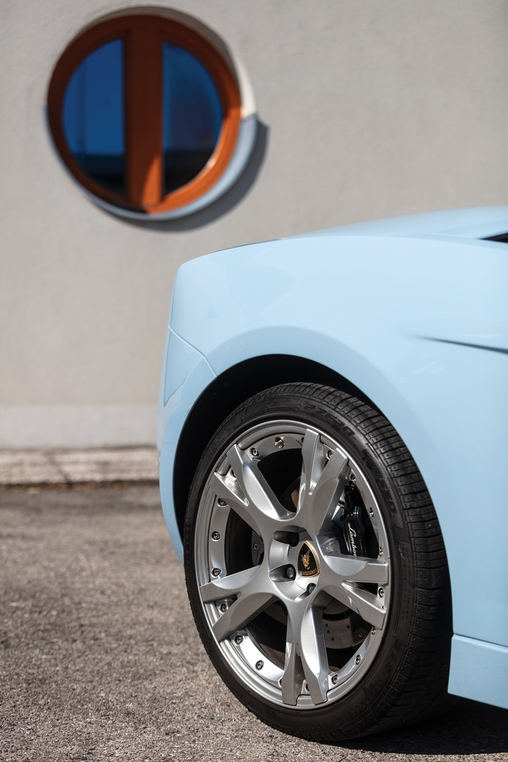 lamborghini-gallardo-spyder-rod-stewart-13 Do Ya Think Ex-Rod Stewart Lamborghini Gallardo Spyder Is Sexy? Then Bid On It