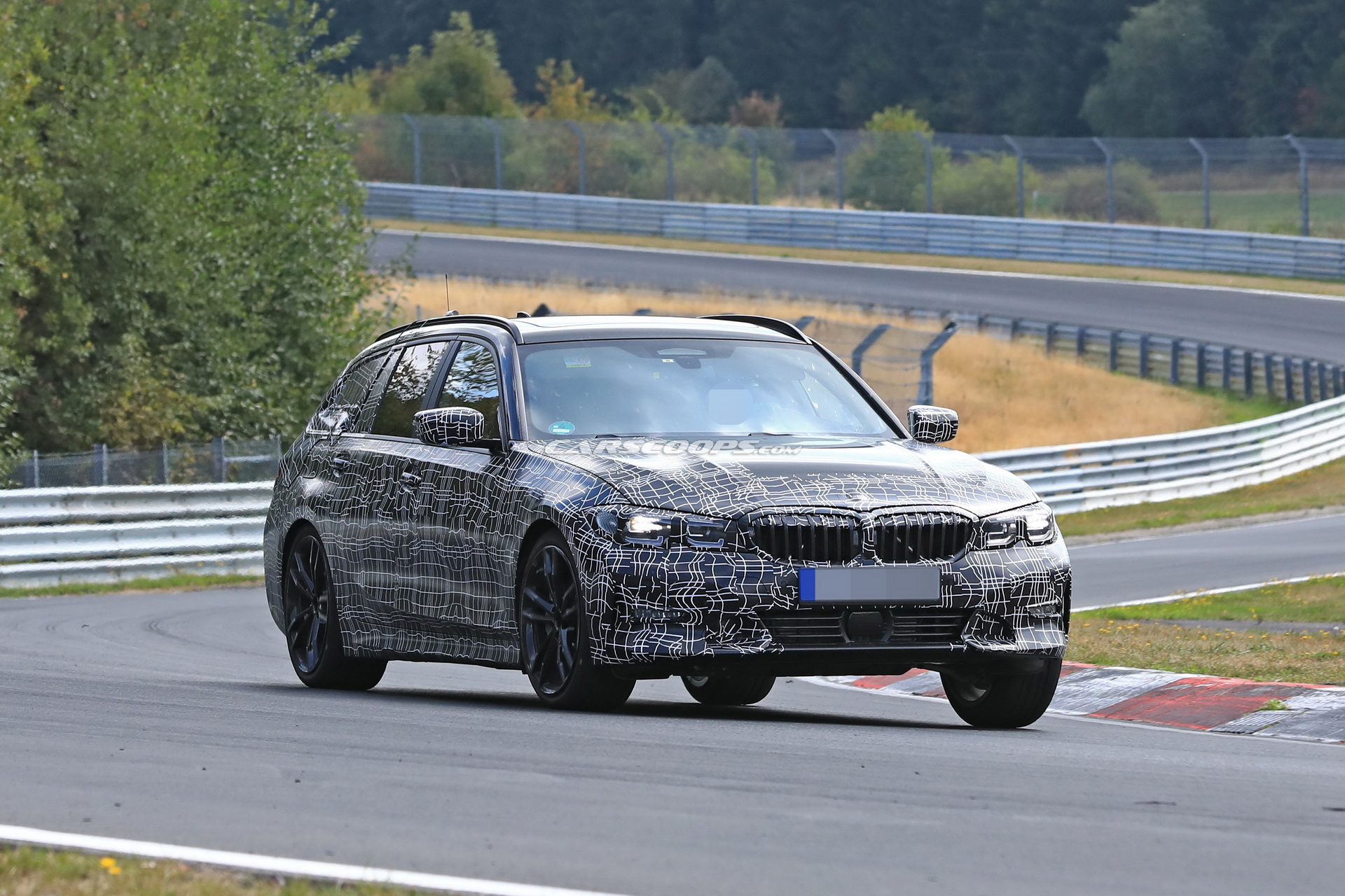 2019 BMW 3-Series-Touring-10 2019 BMW 3-Series Touring Spied Looking Like A Little 5er (New Photos)