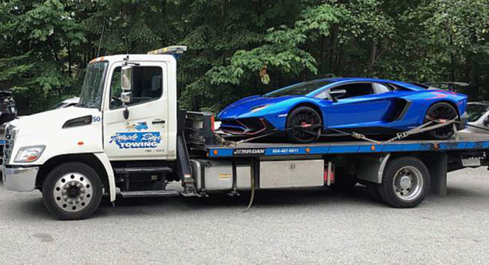  22yo Supercar Drivers Just Couldn’t Wait To Get To The Track