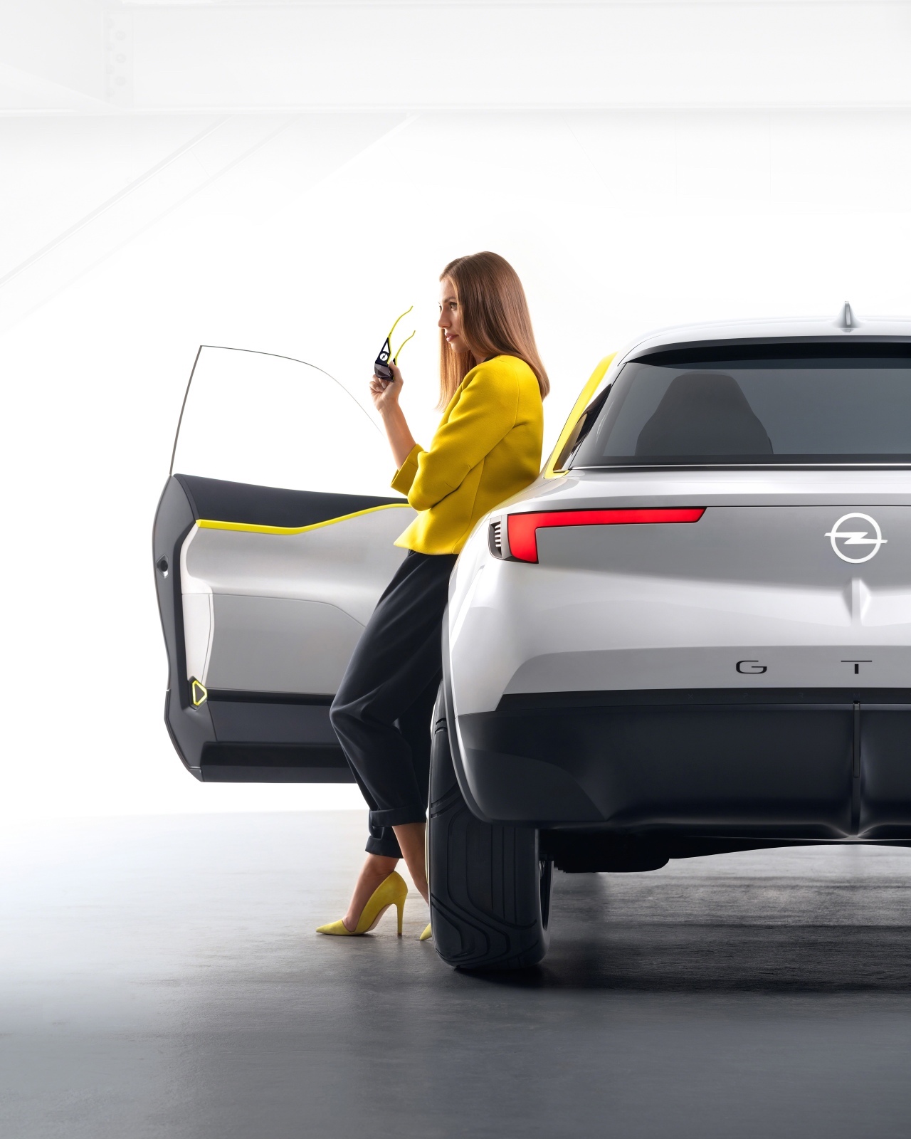 Opel GT X Experimental-14 Opel / Vauxhall GT X Experimental Concept Previews The Brand’s Electric Future