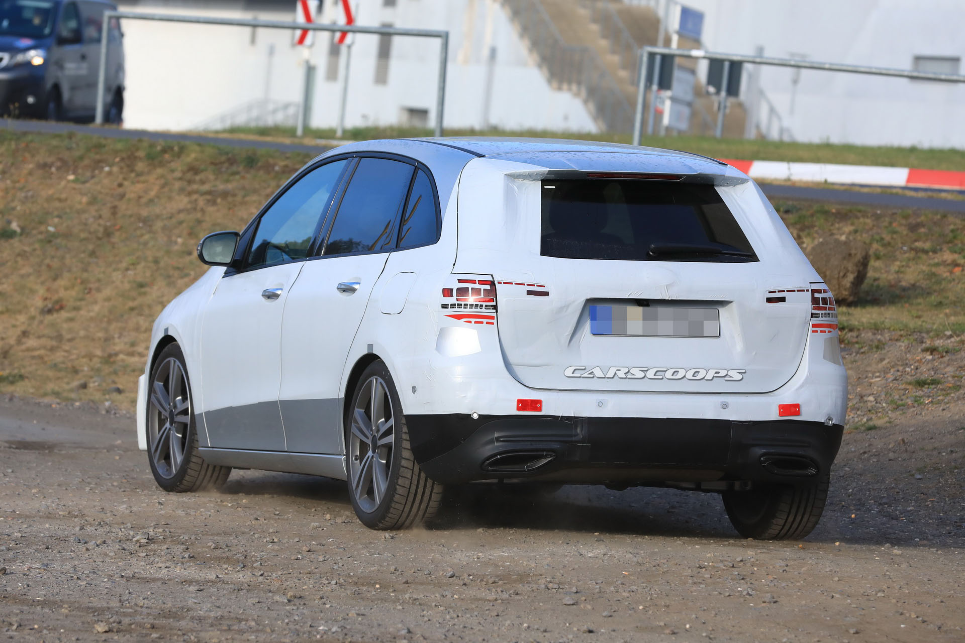 Mercedes_B-Class_24 2019 Mercedes B-Class Minivan Gets In Line With Latest A-Class